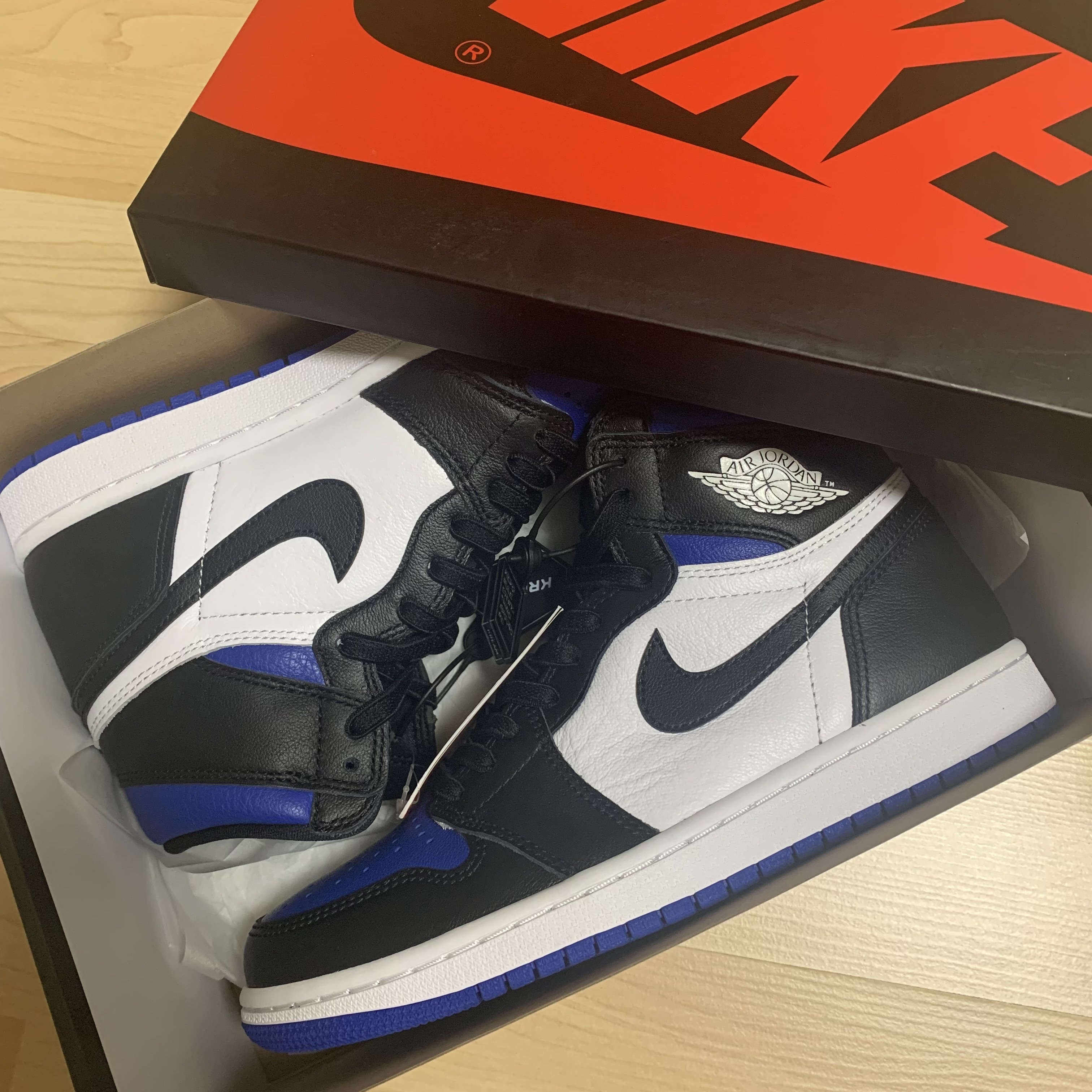 Jordan 1 Retro High OG Royal Toe 착용 스타일 - 3