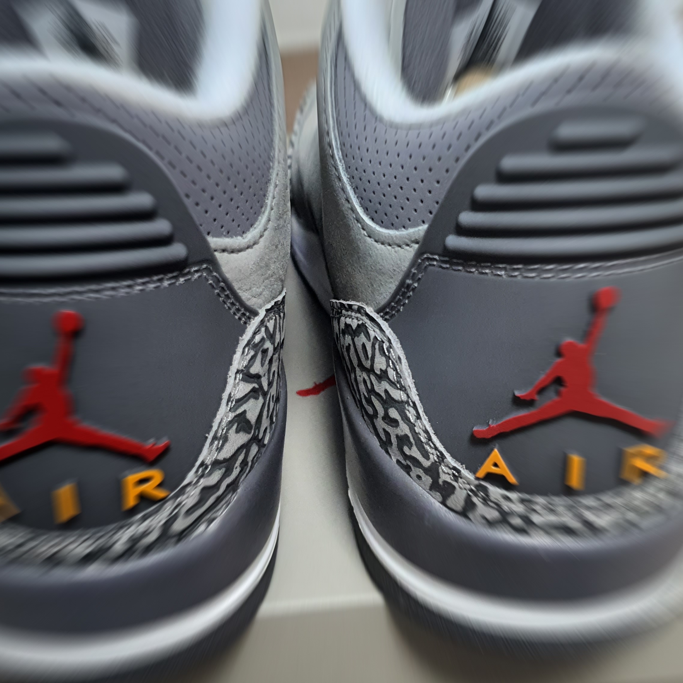 Jordan 3 Retro Cool Grey 착용 스타일 - 4