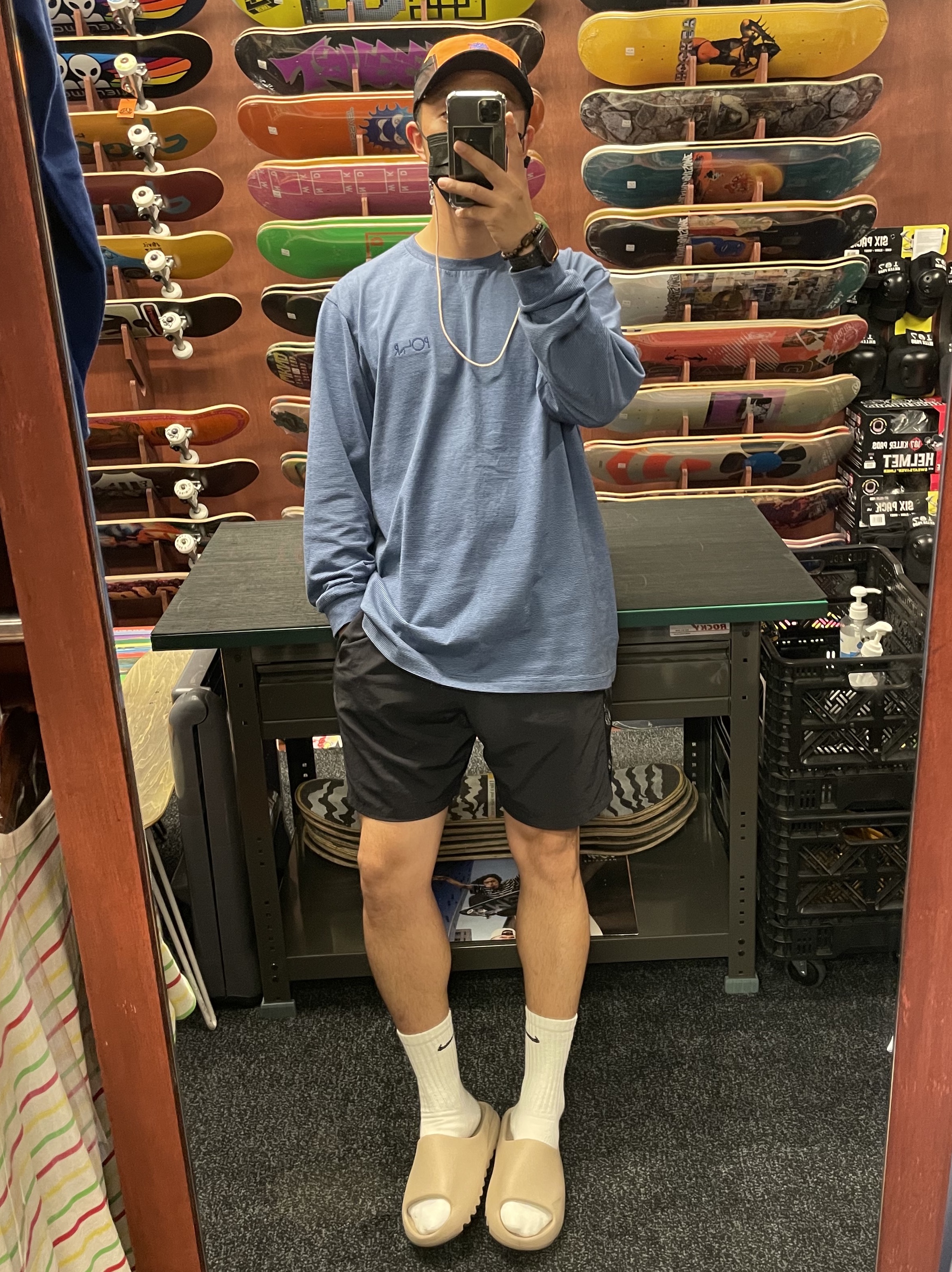 Supreme x Timberland Camp Cap Rust - 21SS, Supreme Mesh Panel Water Shorts Black - 20SS 착용 스타일