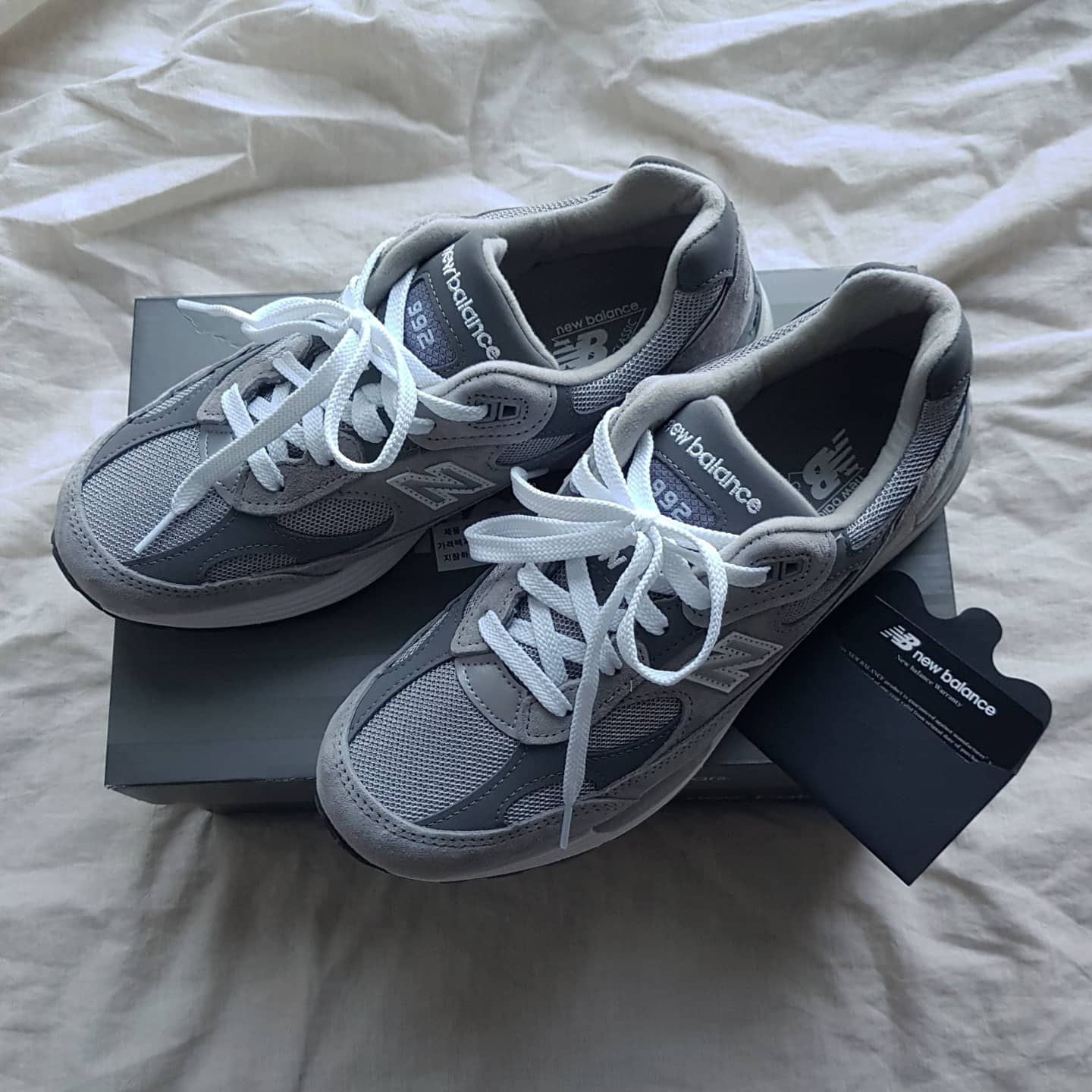 New Balance 992 Made in USA Grey - D Standard 착용 스타일