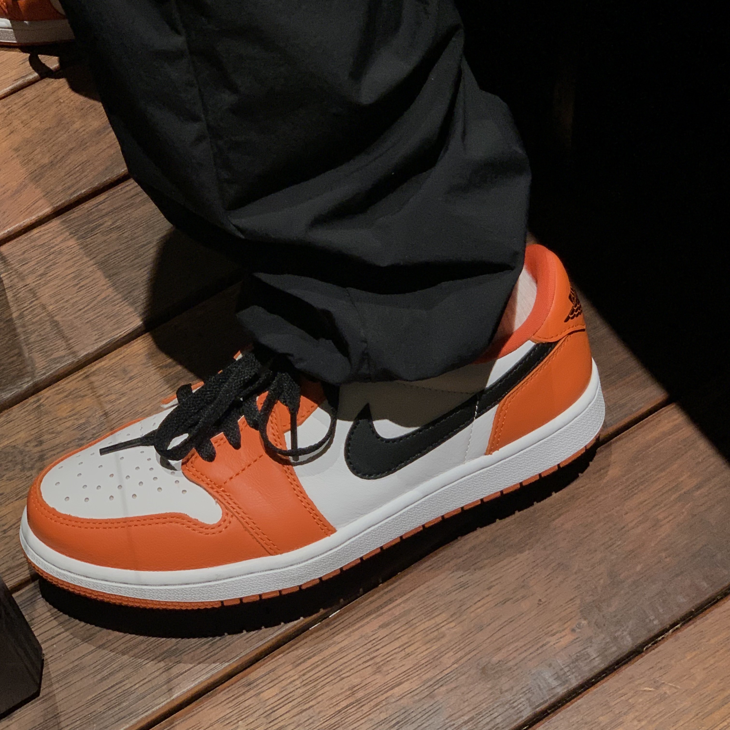Jordan 1 Low OG Starfish 착용 스타일