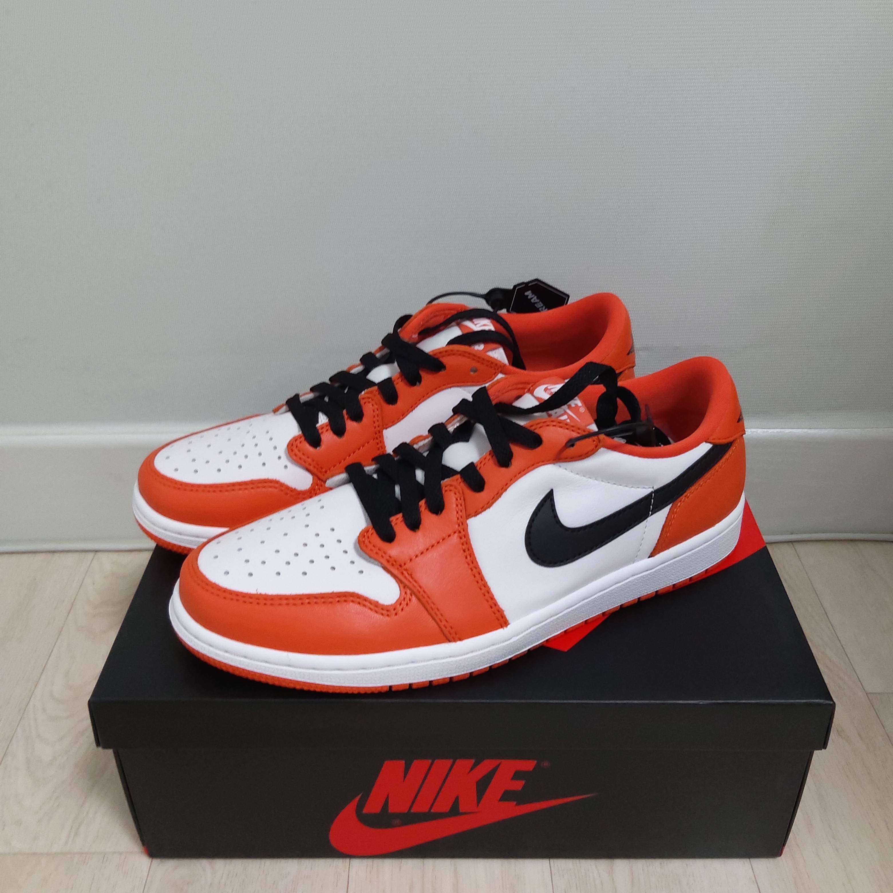 Jordan 1 Low OG Starfish 착용 스타일