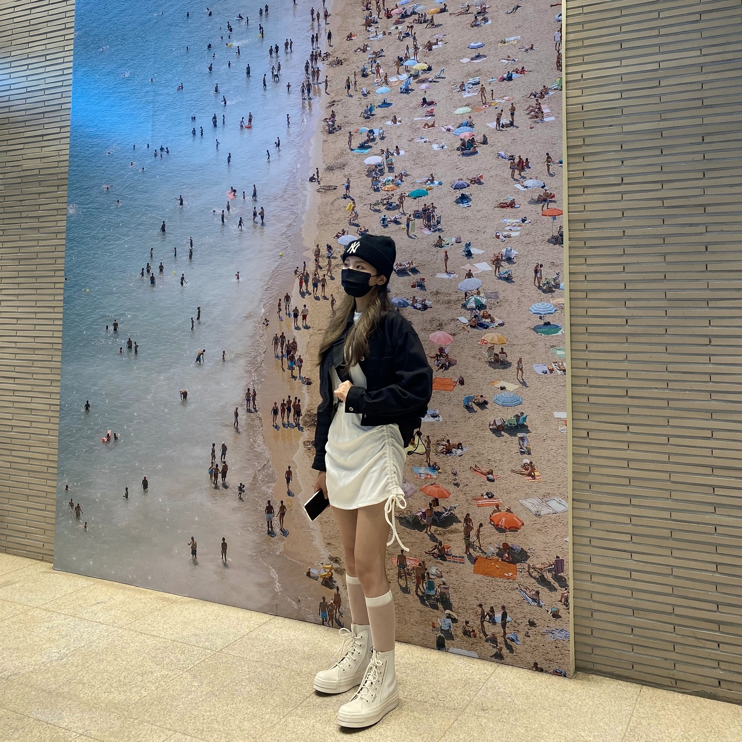 Converse x Ambush Chuck 70 Hi White 착용 스타일 - 2