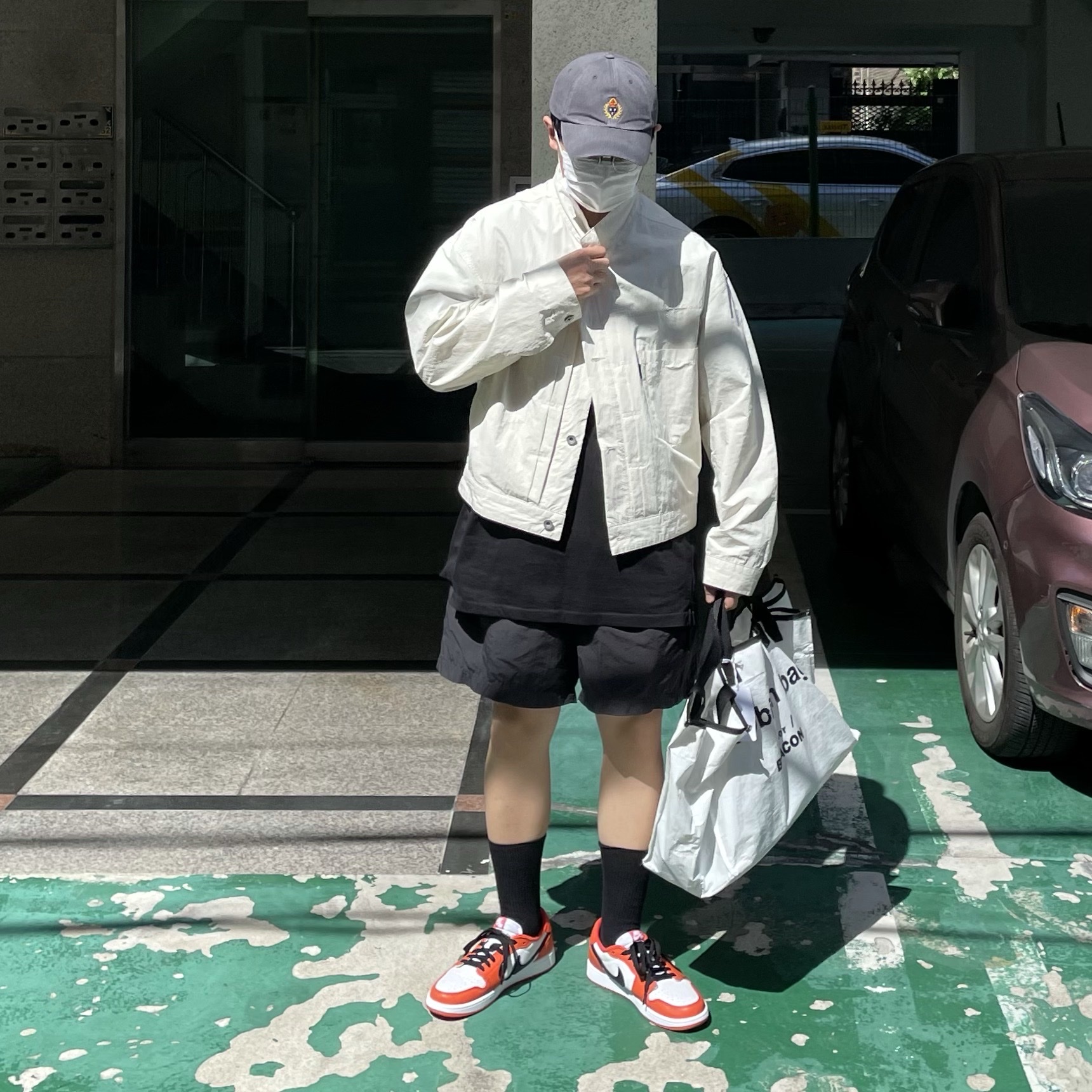 Jordan 1 Low OG Starfish 착용 스타일 - 1