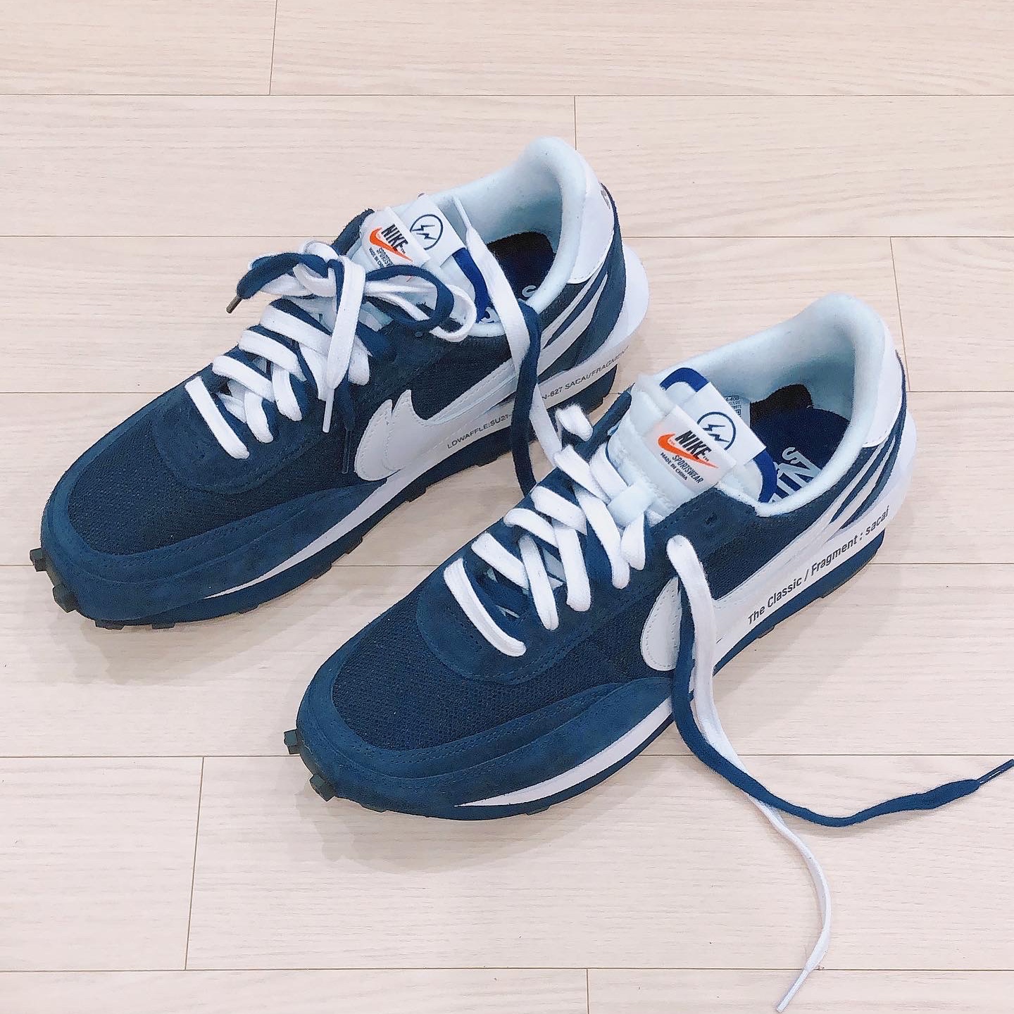Nike x Sacai x Fragment LDWaffle Blackened Blue 착용 스타일 - 3