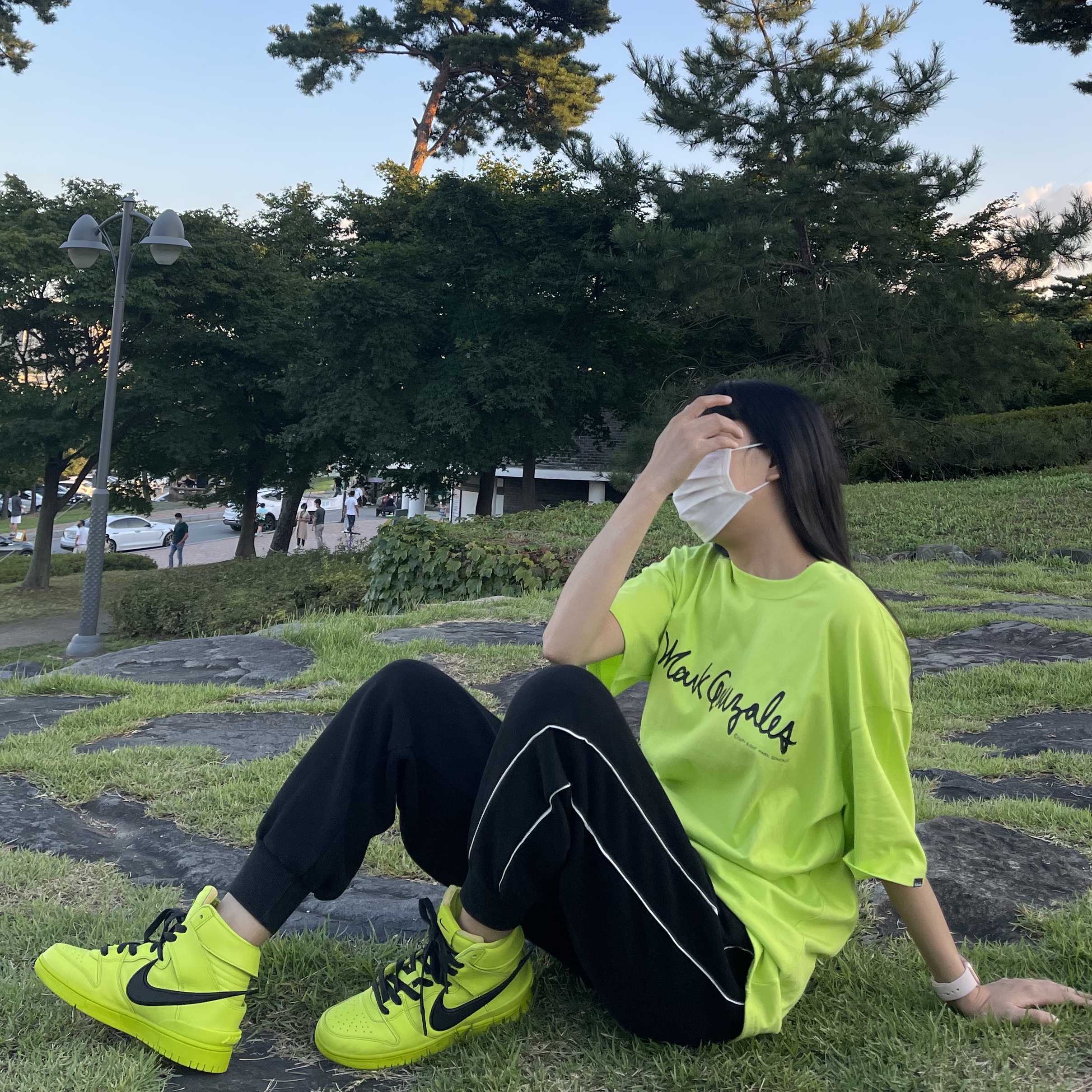Nike x Ambush Dunk High Flash Lime 착용 스타일