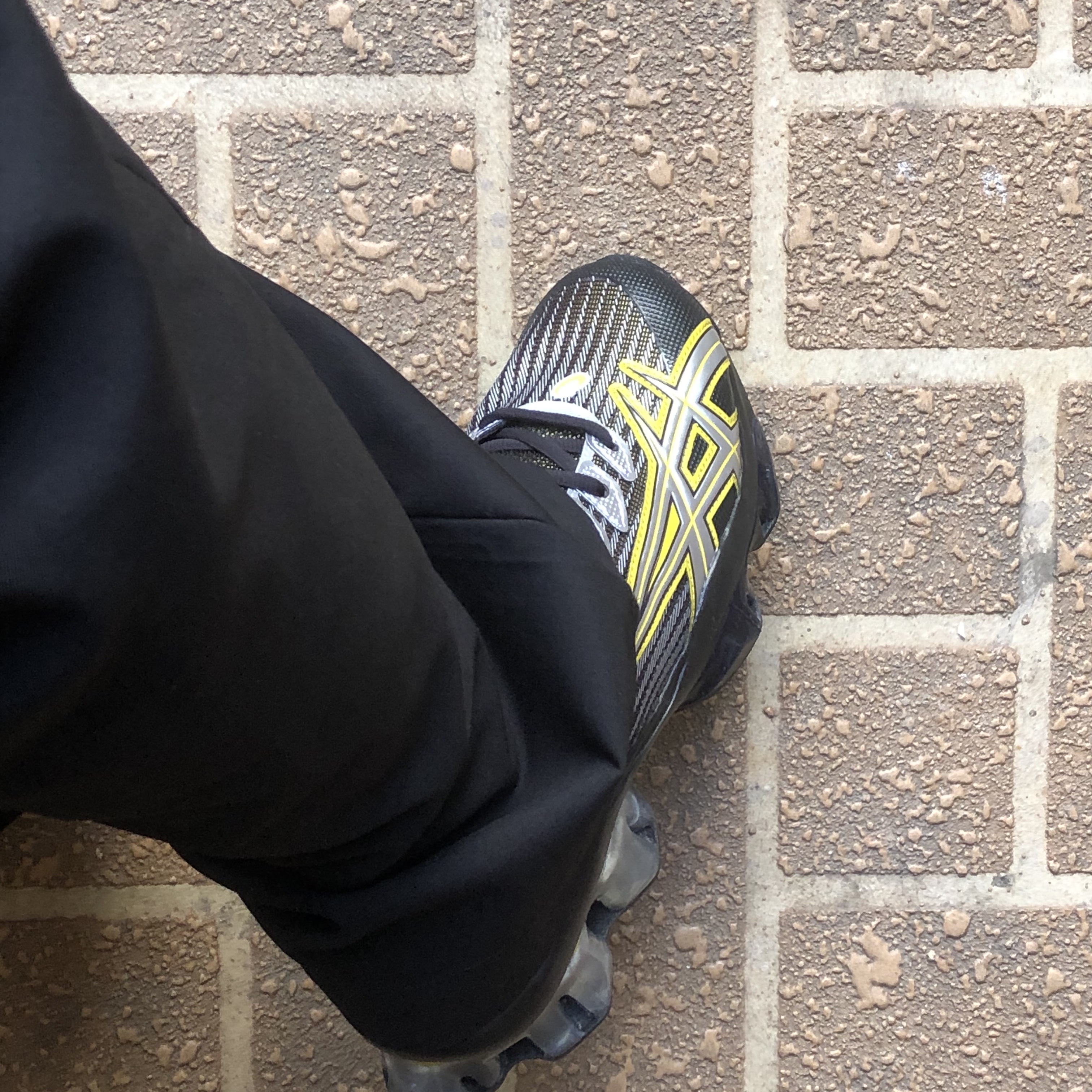 Asics x Kiko Kostadinov Gel-Quantum Levitrack Meteorite 착용 스타일