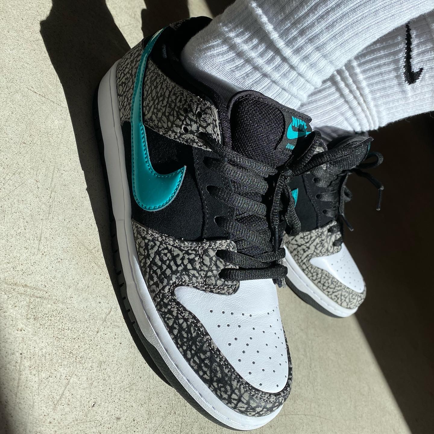 Nike SB Dunk Low Pro Clear Jade, Supreme Grand Prix Camp Cap Multi-Color - 19SS 착용 스타일 - 4