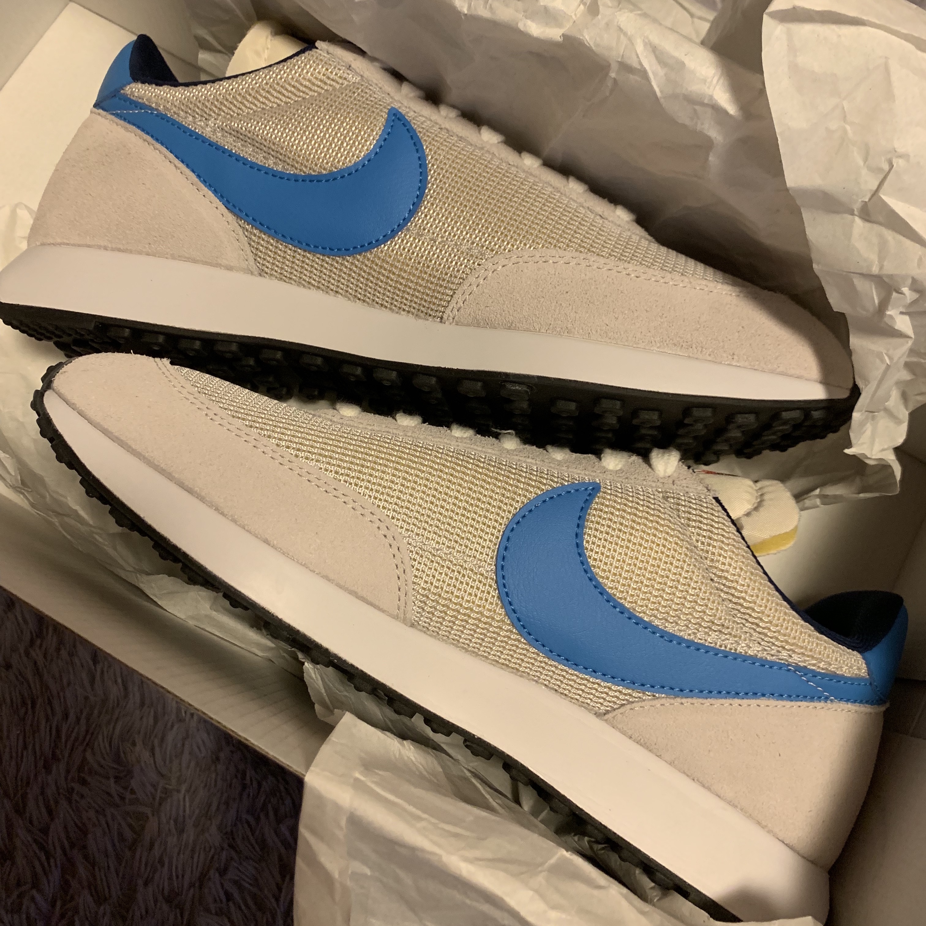 Nike Air Tailwind 79 OG Vast Grey Light Photo Blue 착용 스타일