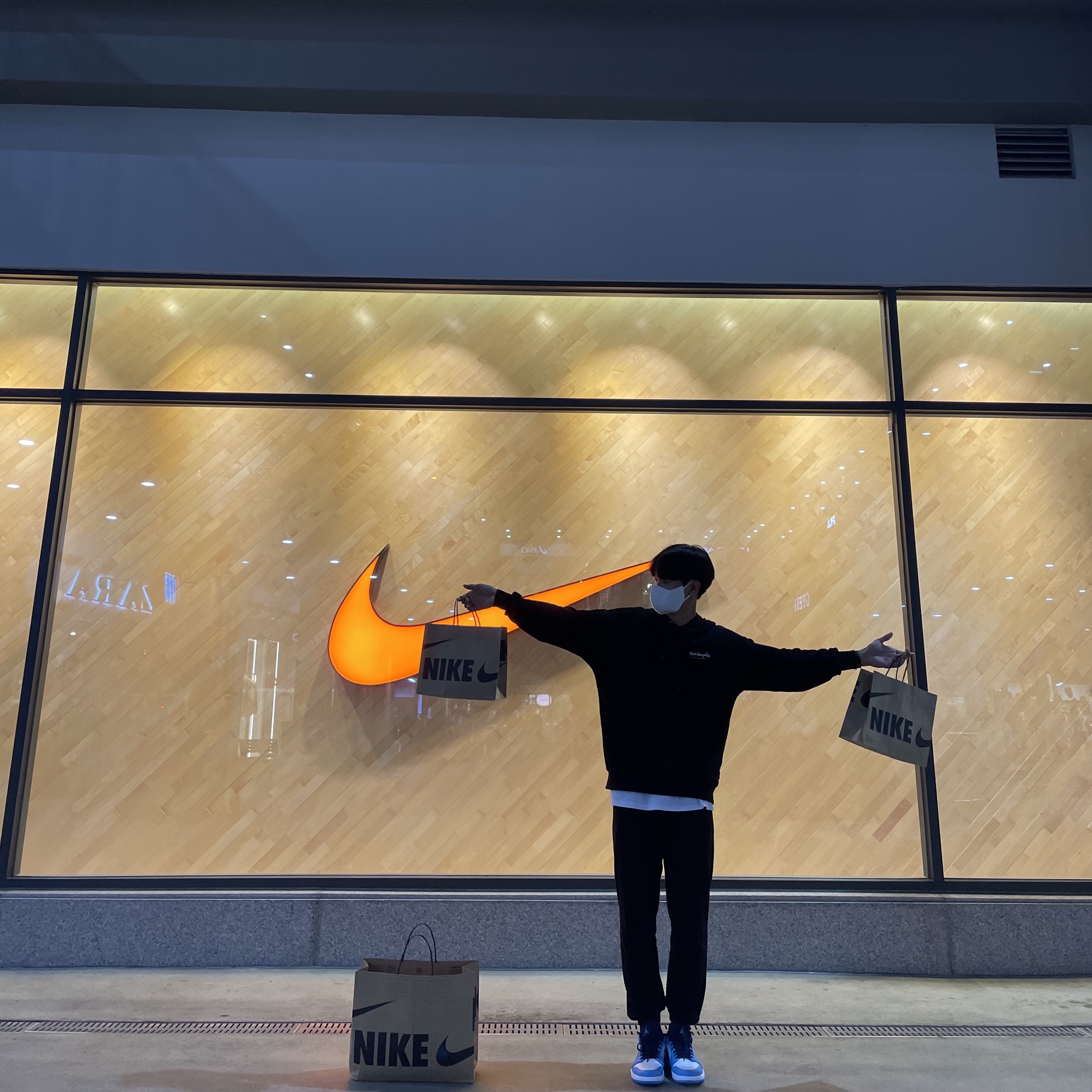 Jordan 1 Low Dark Powder Blue 착용 스타일