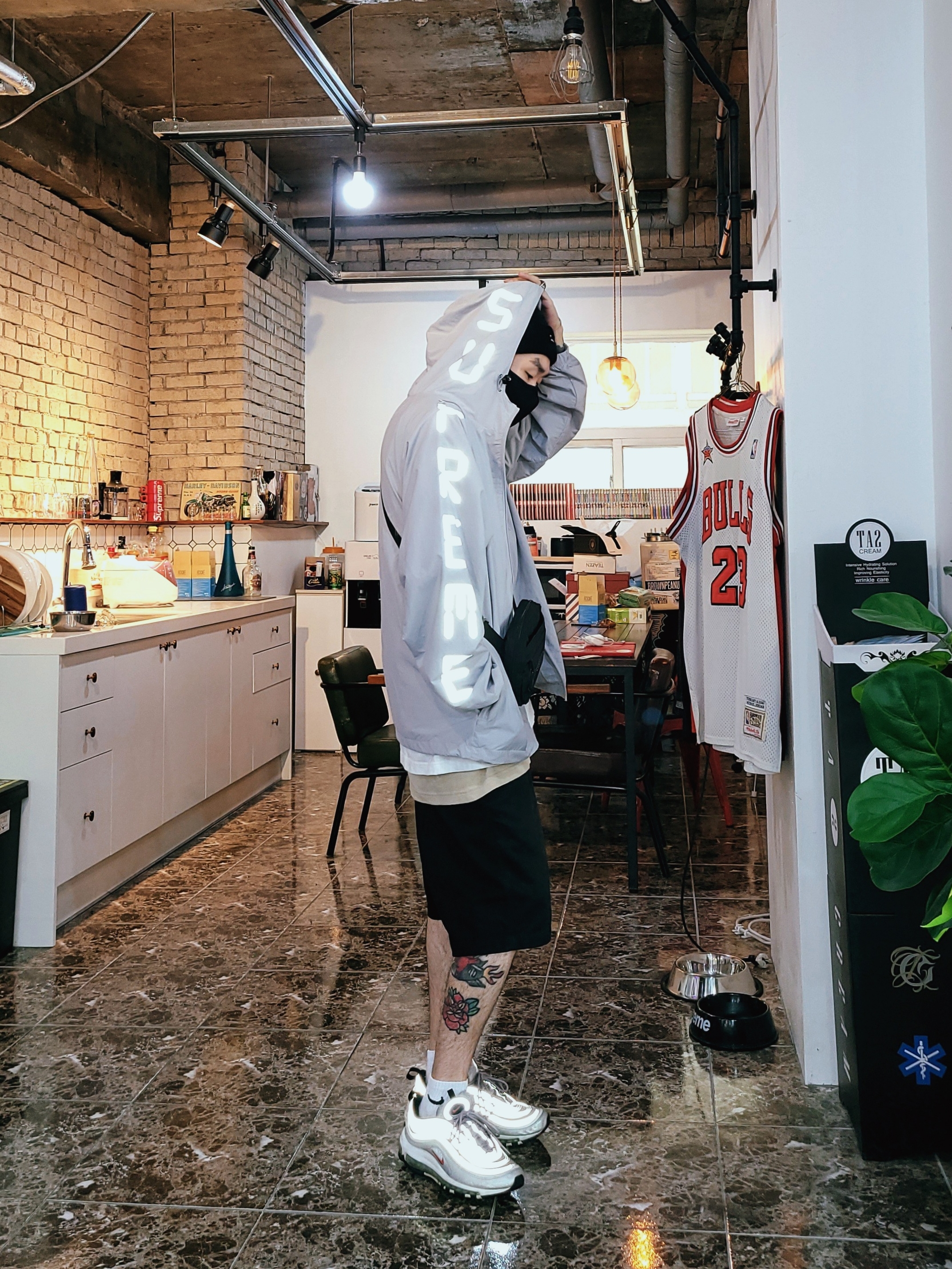 Supreme Loose Gauge Beanie Black 착용 스타일