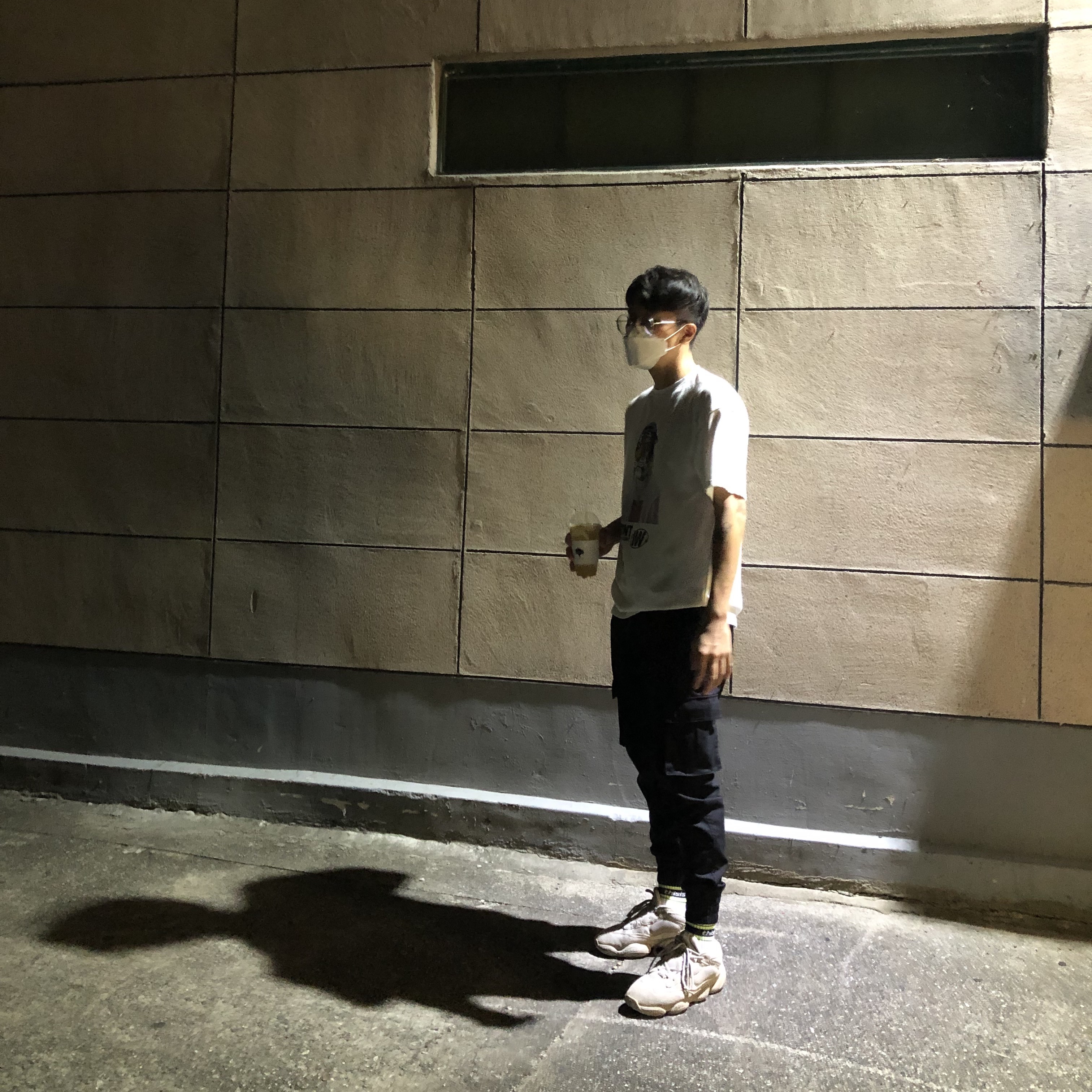 Adidas Yeezy 500 Blush 2018 착용 스타일