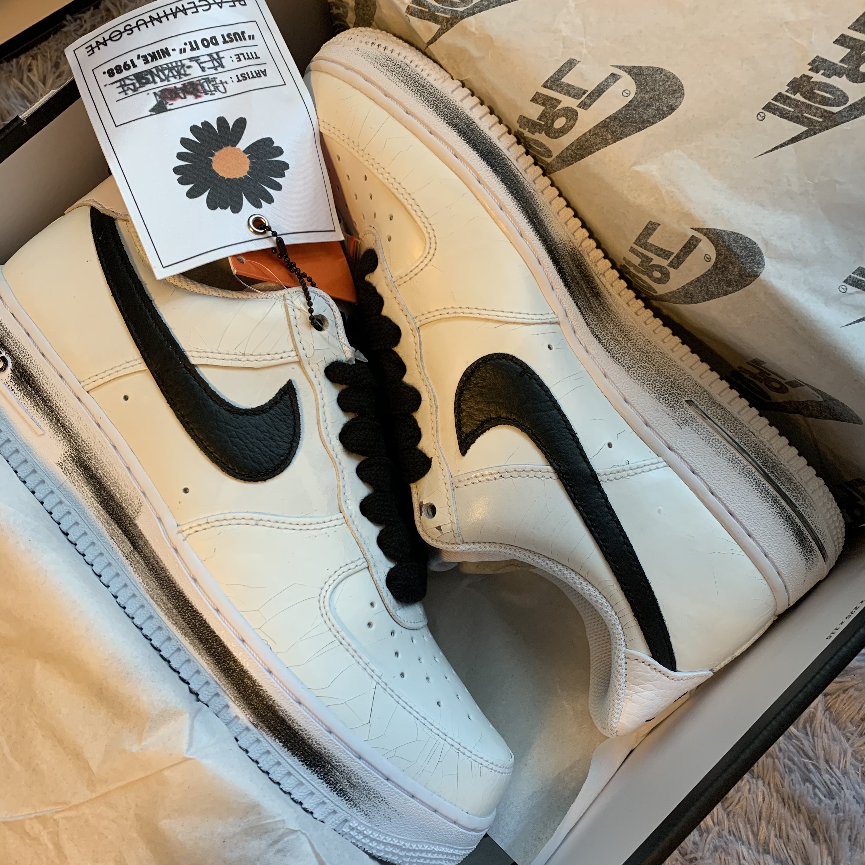 Nike x Peaceminusone Air Force 1 Low Para-Noise 2.0 착용 스타일