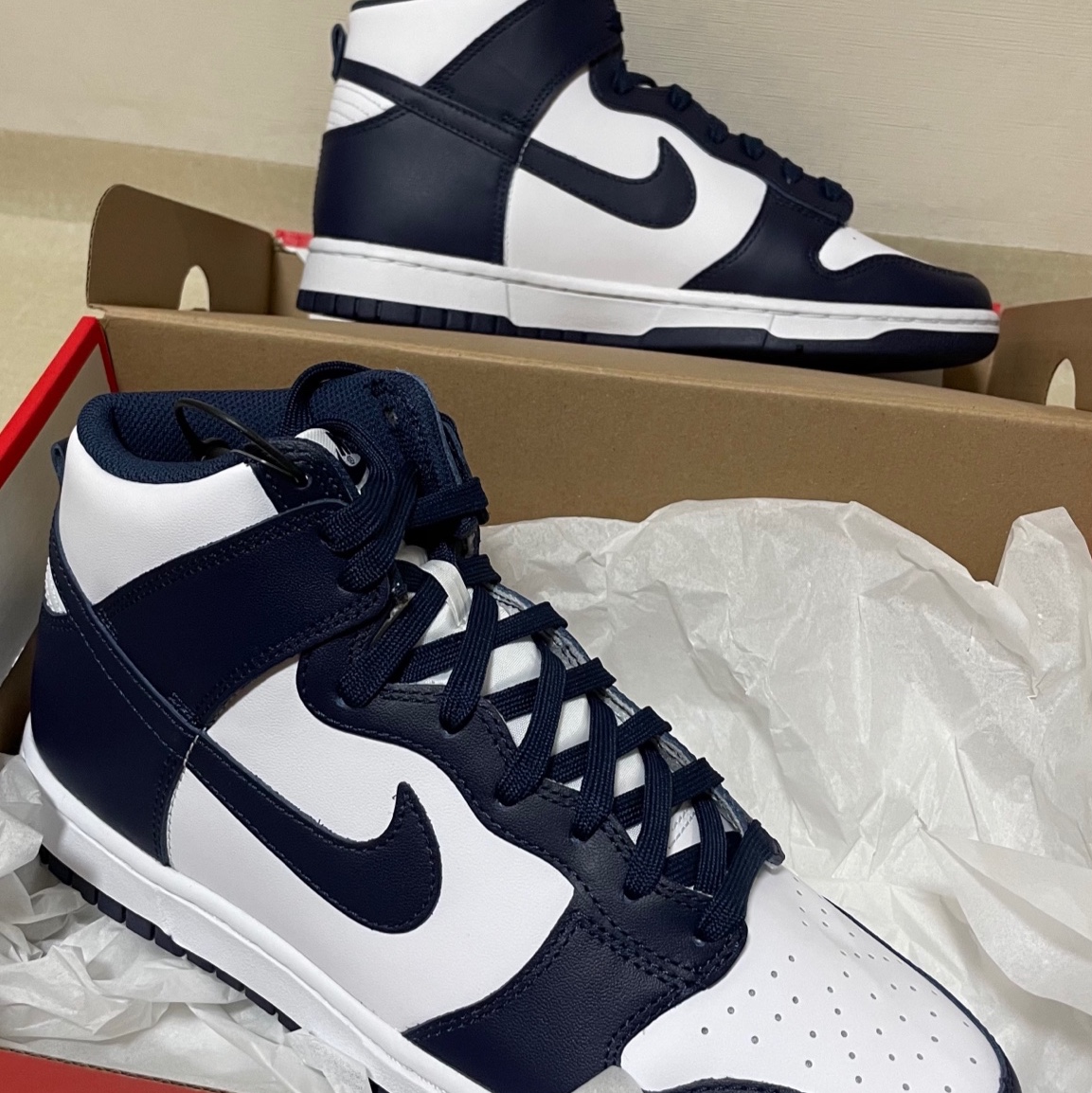 Nike Dunk High Retro Championship Navy 착용 스타일