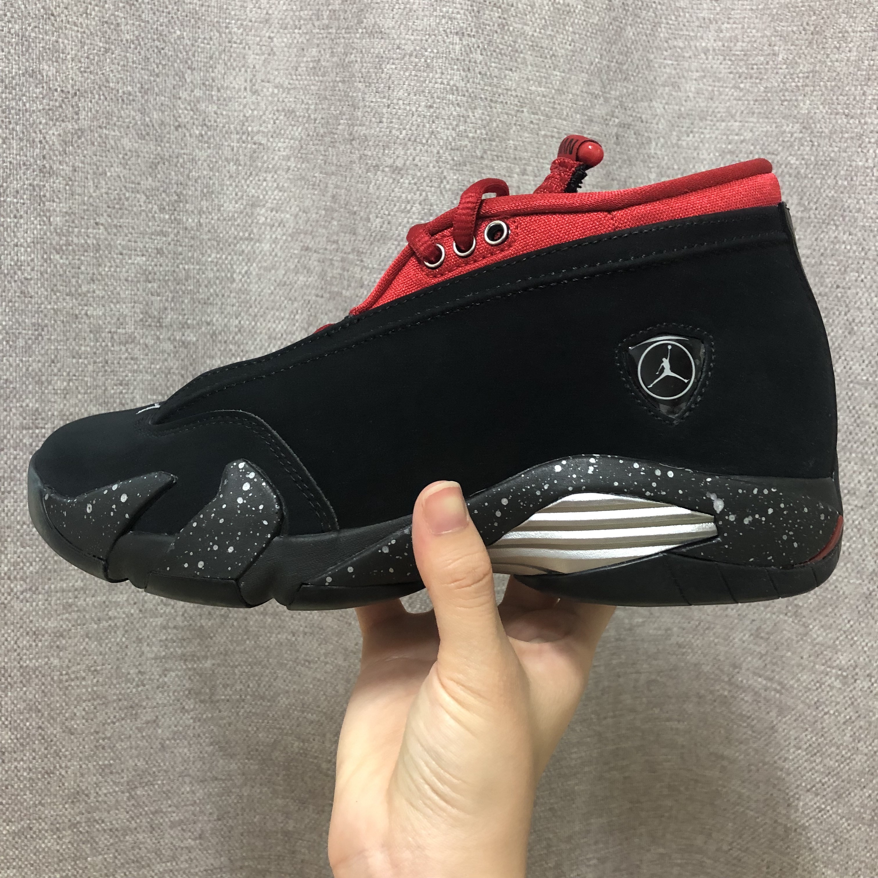 (W) Jordan 14 Retro Low Red Lipstick 착용 스타일 - 2