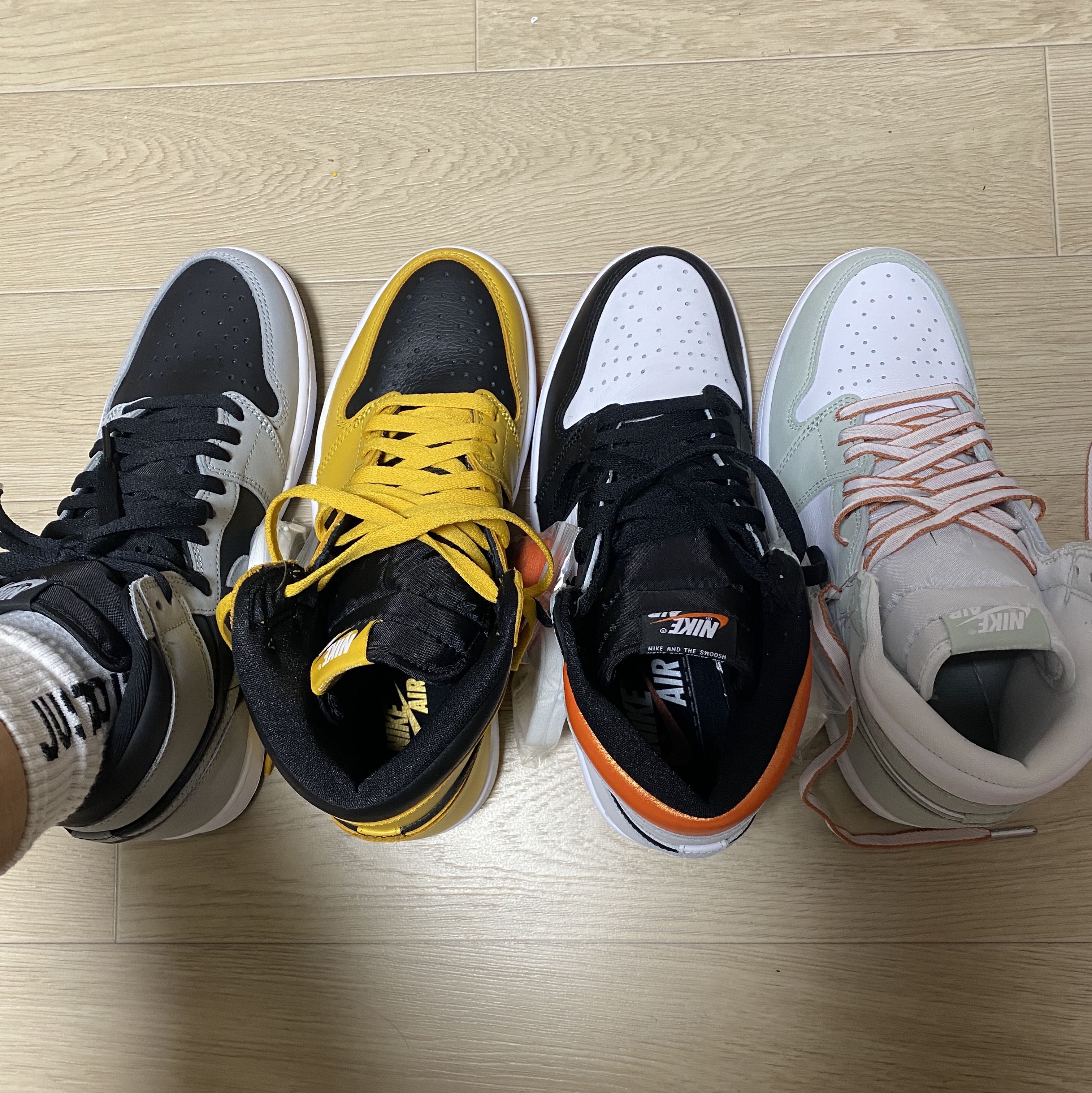 (W) Jordan 1 Retro High OG Seafoam, Jordan 1 Retro High OG Shadow 2.0 착용 스타일 - 1