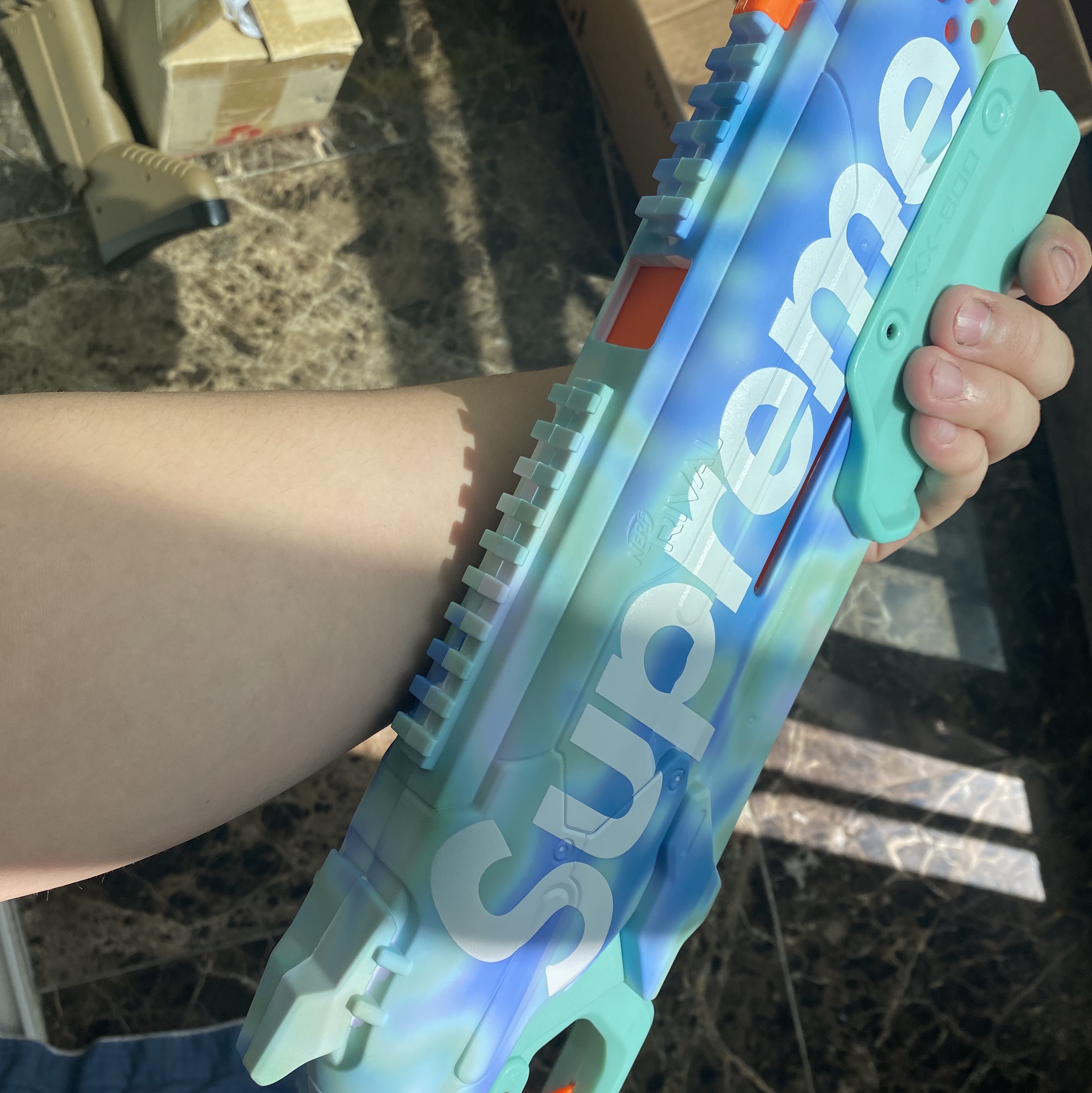 Supreme x Nerf Rival Takedown Blaster Blue - 21SS 착용 스타일