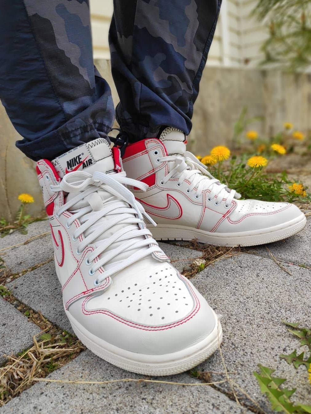 Jordan 1 Retro High Phantom Gym Red 착용 스타일
