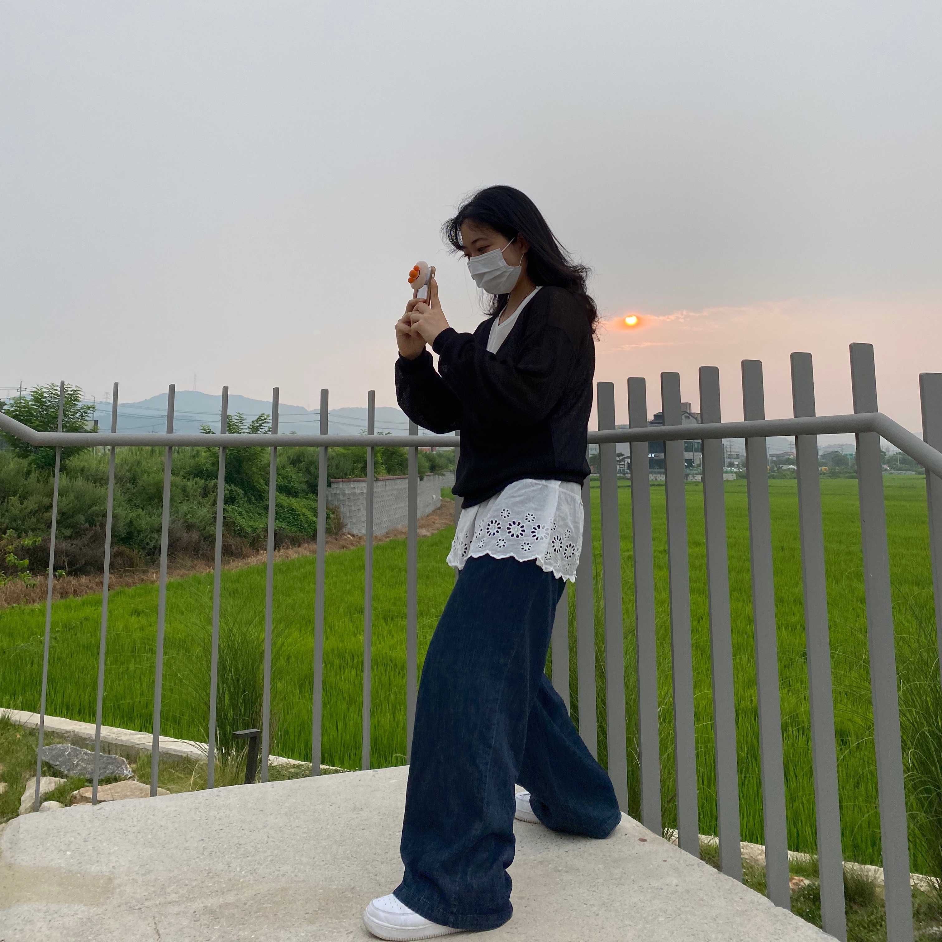 (W) Nike Air Force 1 '07 Low White 착용 스타일 - 3