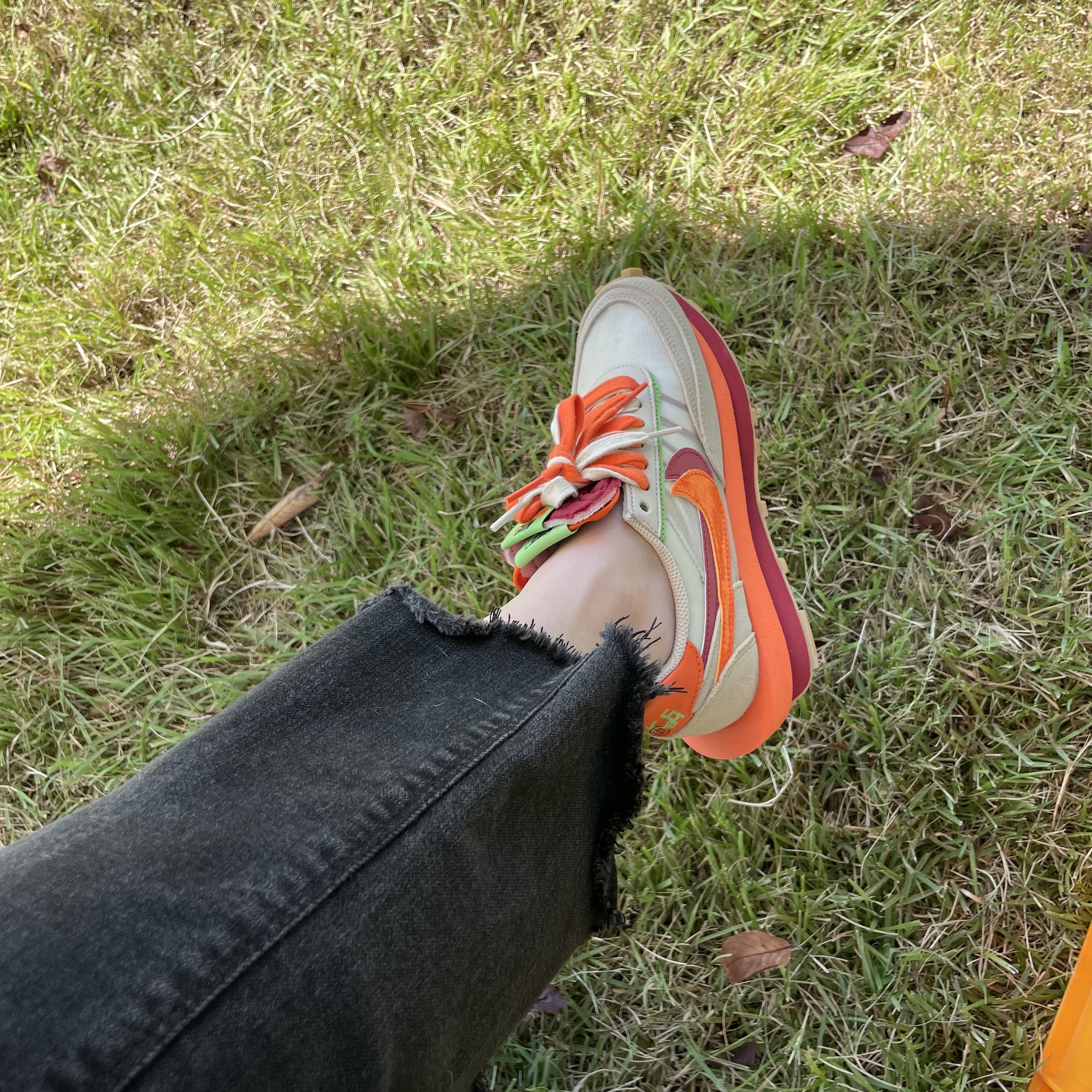 Nike x Sacai x Clot LDWaffle Orange Blaze 착용 스타일