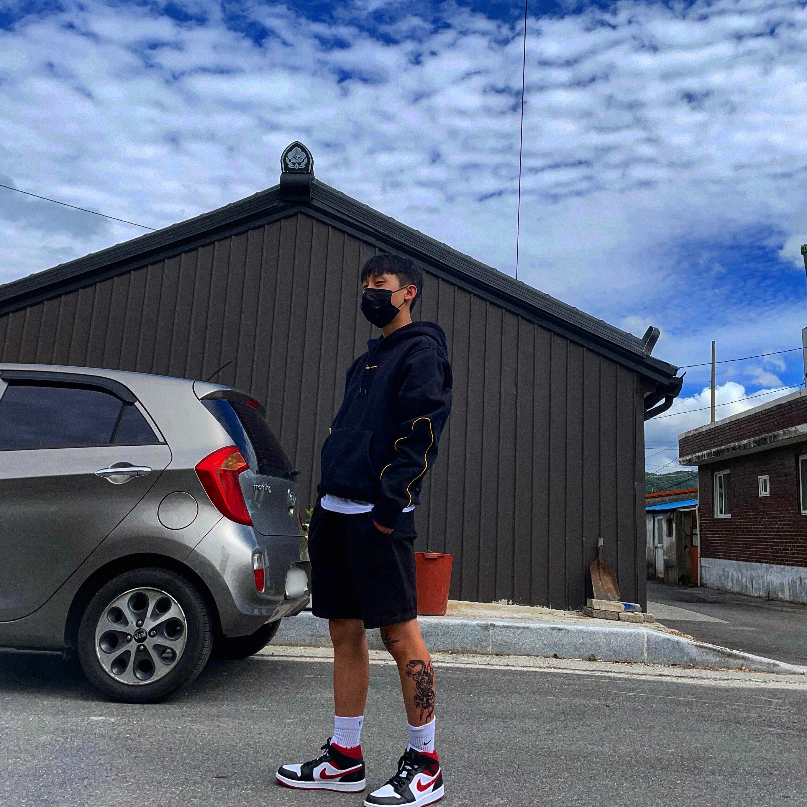 Nike x Drake Nocta Essential Hoodie Black - Asia, Nike x Drake Nocta Socks White (3 Pack) 착용 스타일