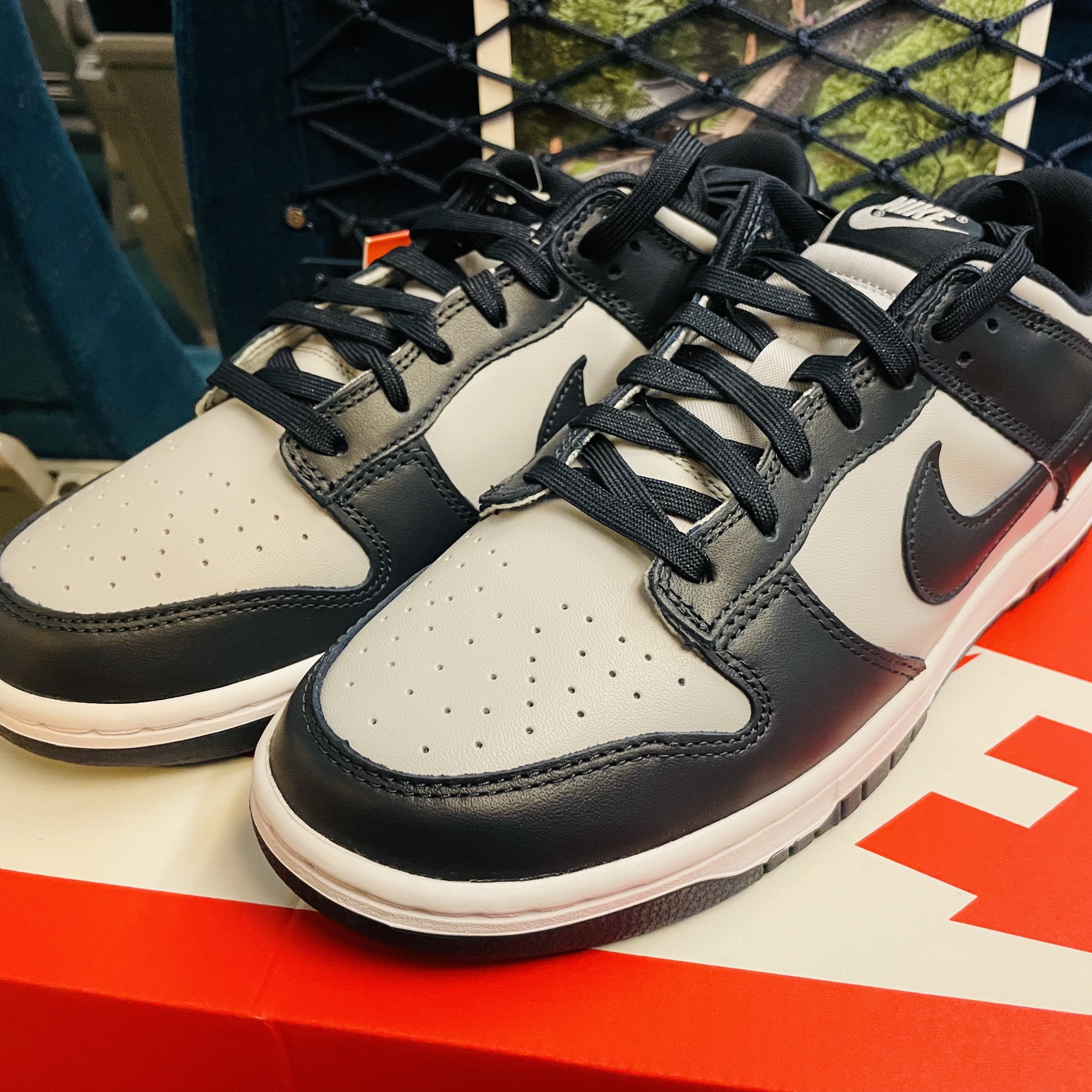 Nike Dunk Low Retro Championship Grey 착용 스타일 - 3