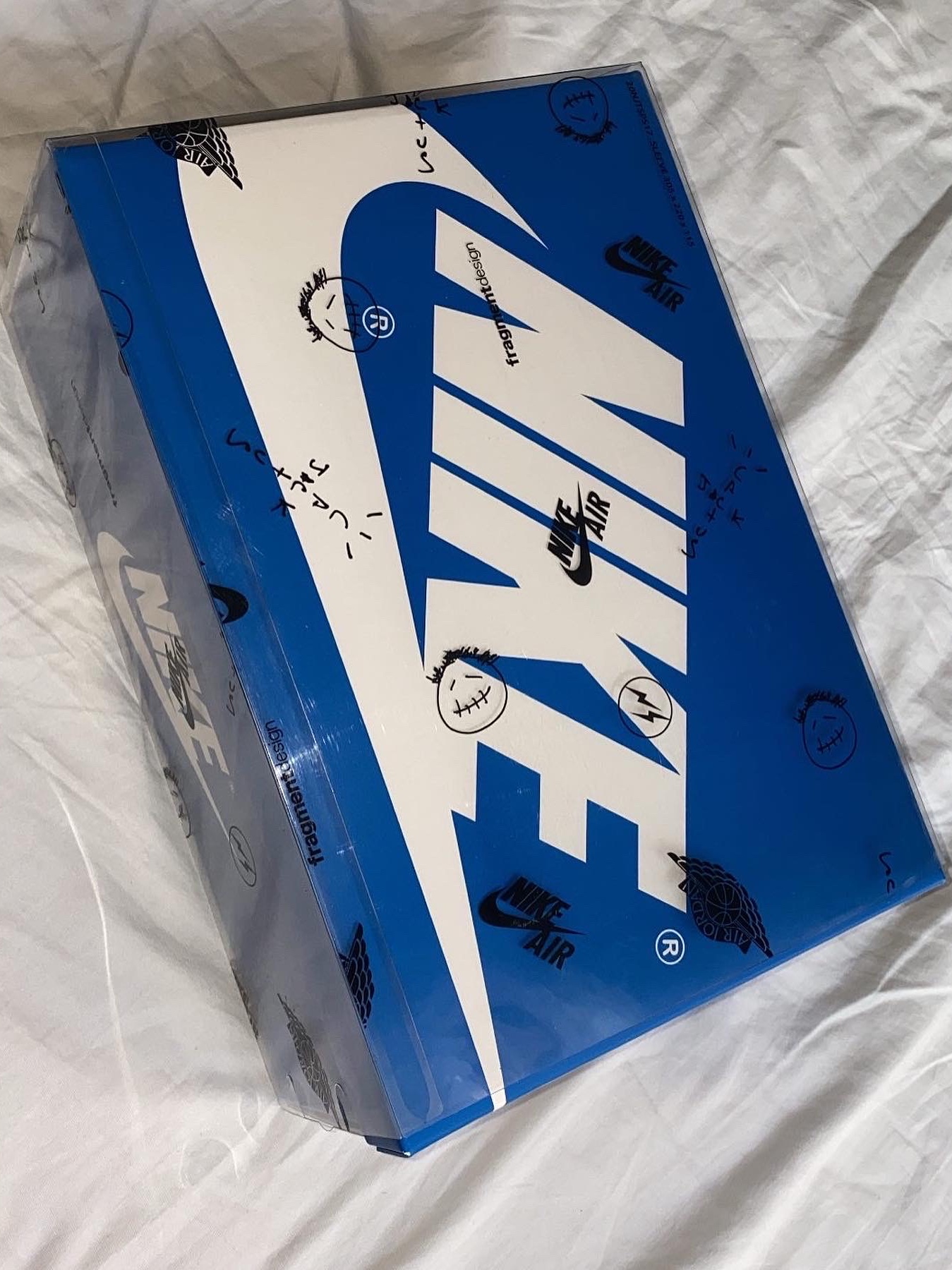Jordan 1 x Travis Scott x Fragment Retro High OG SP Military Blue 착용 스타일 - 2