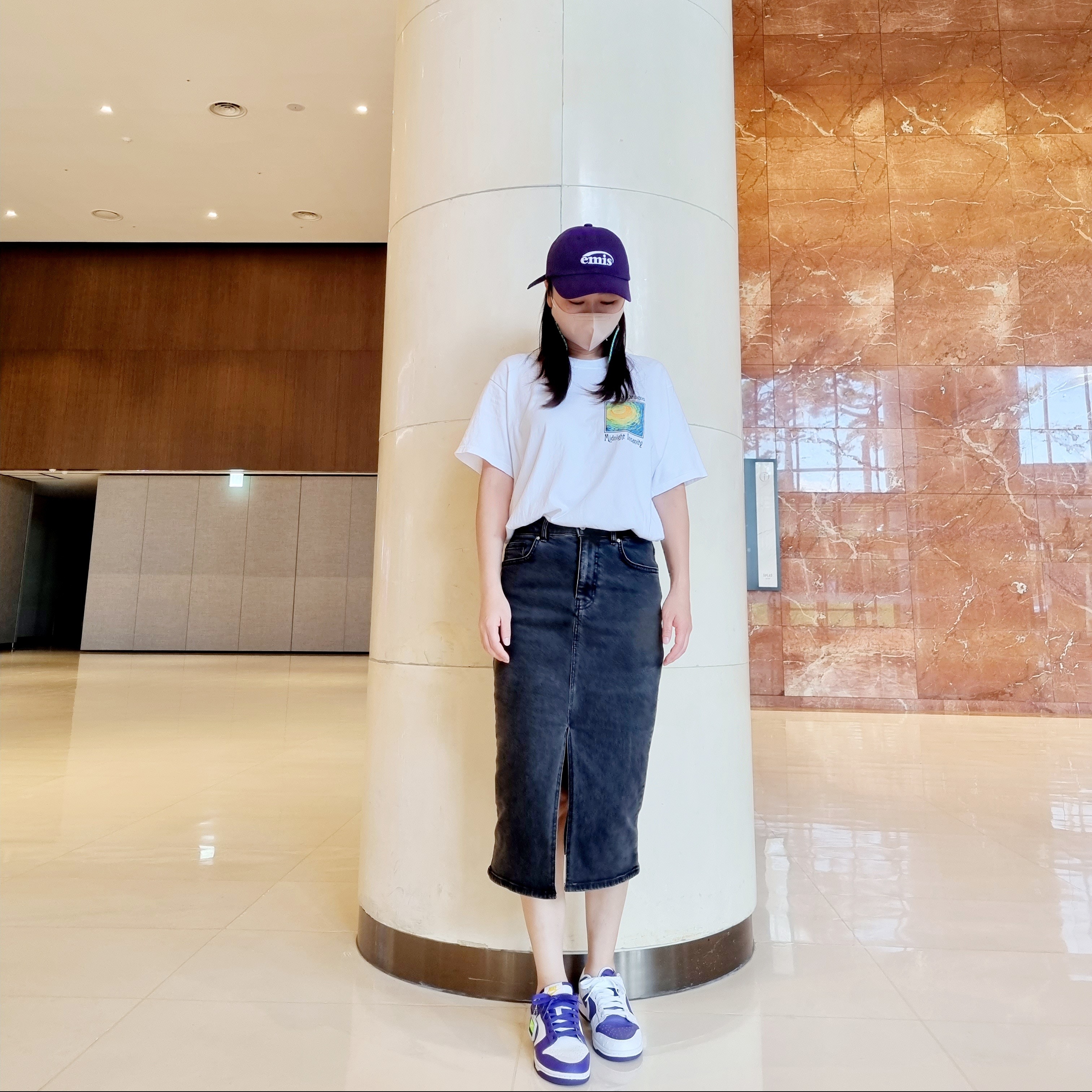 Stussy Midnight Insanity T-Shirt White, (W) Nike Dunk Low SE Flip 착용 스타일 - 4