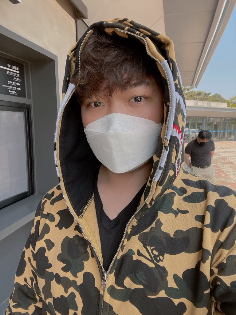 KREAM 프로필 이미지