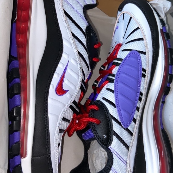Nike Air Max 98 Raptors 착용 스타일
