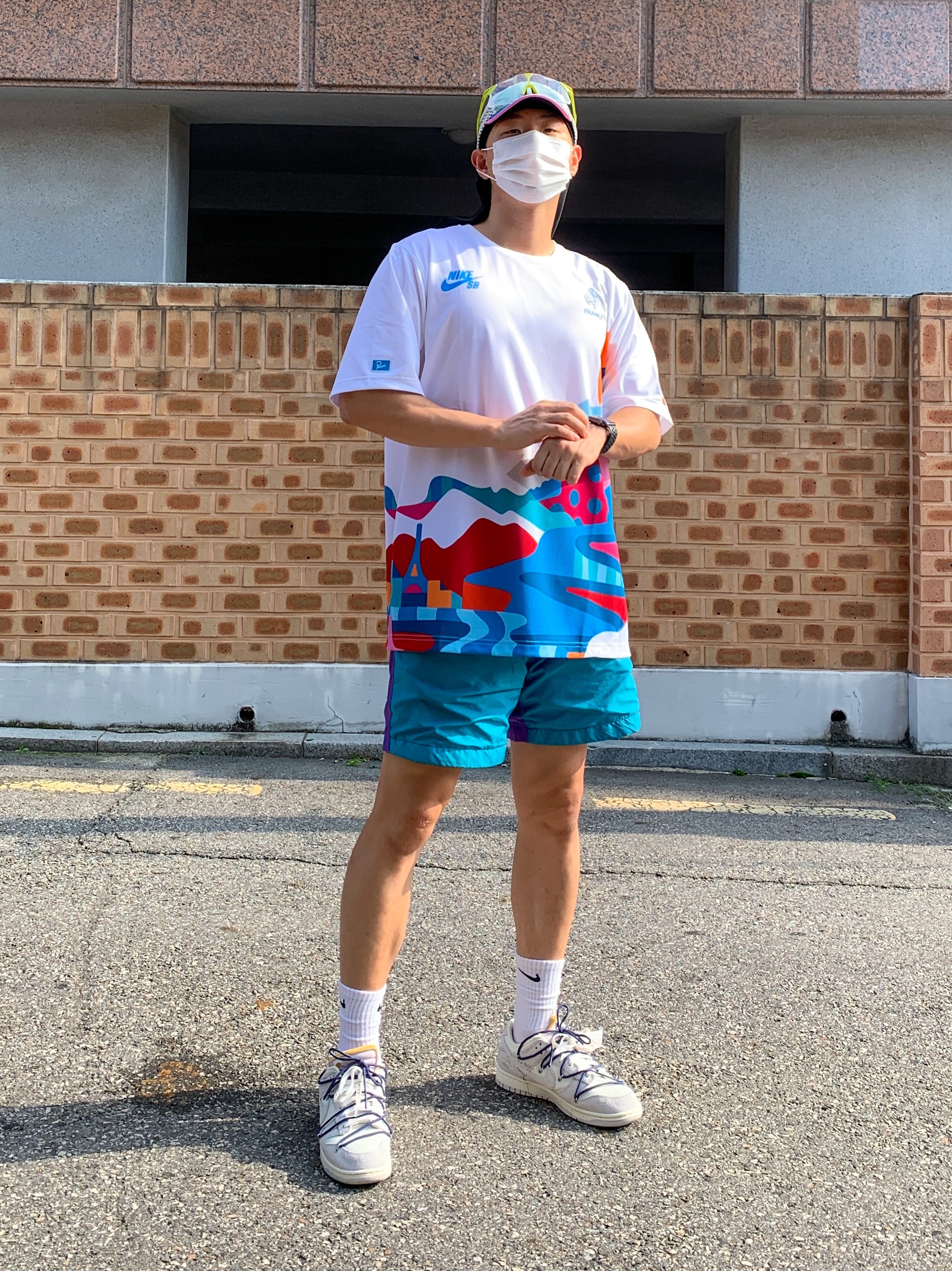 Nike x Off-White Dunk Low The 50 - Lot 18, Nike x Parra SB Team France Skate Jersey Neptune Blue - Asia 착용 스타일