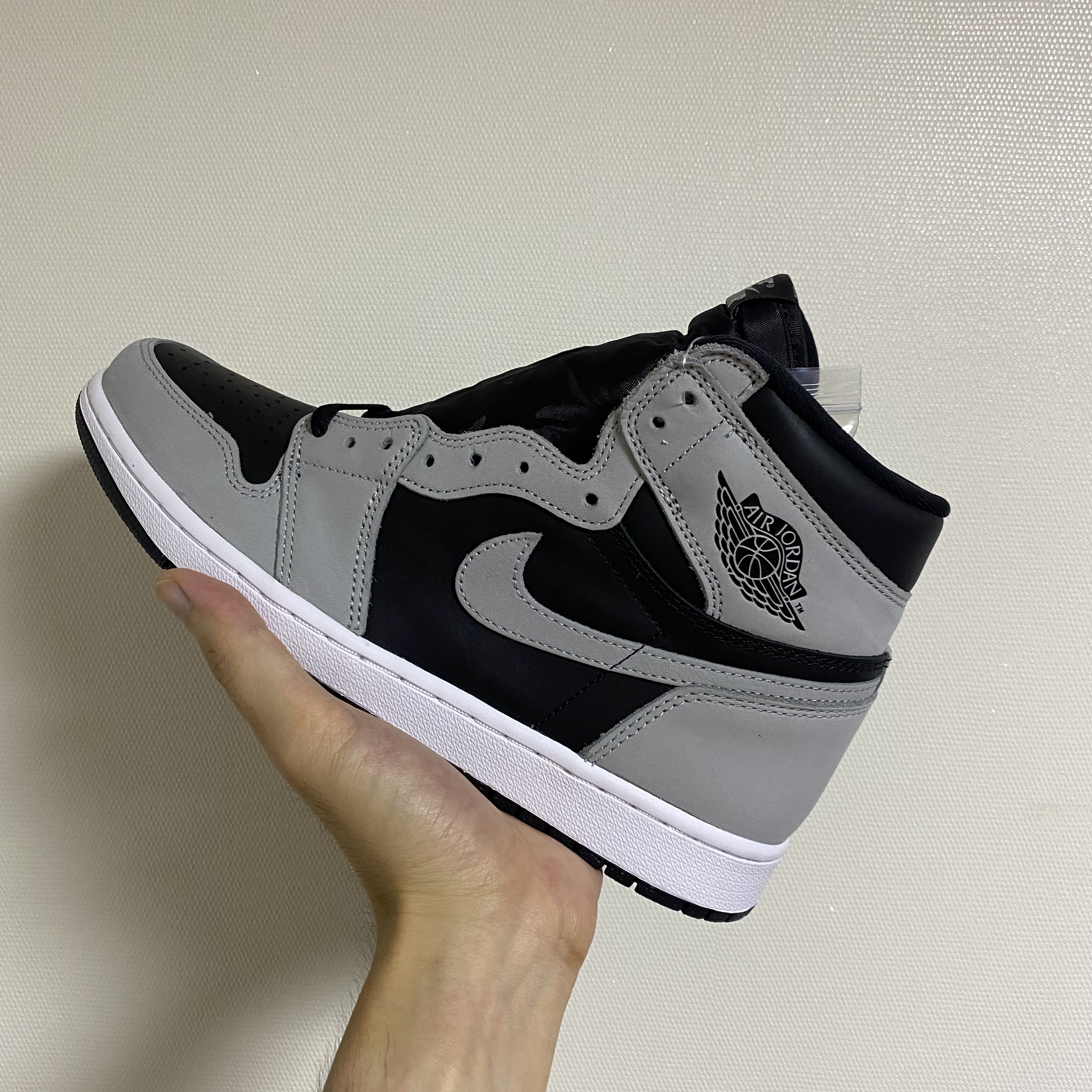 Jordan 1 Retro High OG Shadow 2.0 착용 스타일