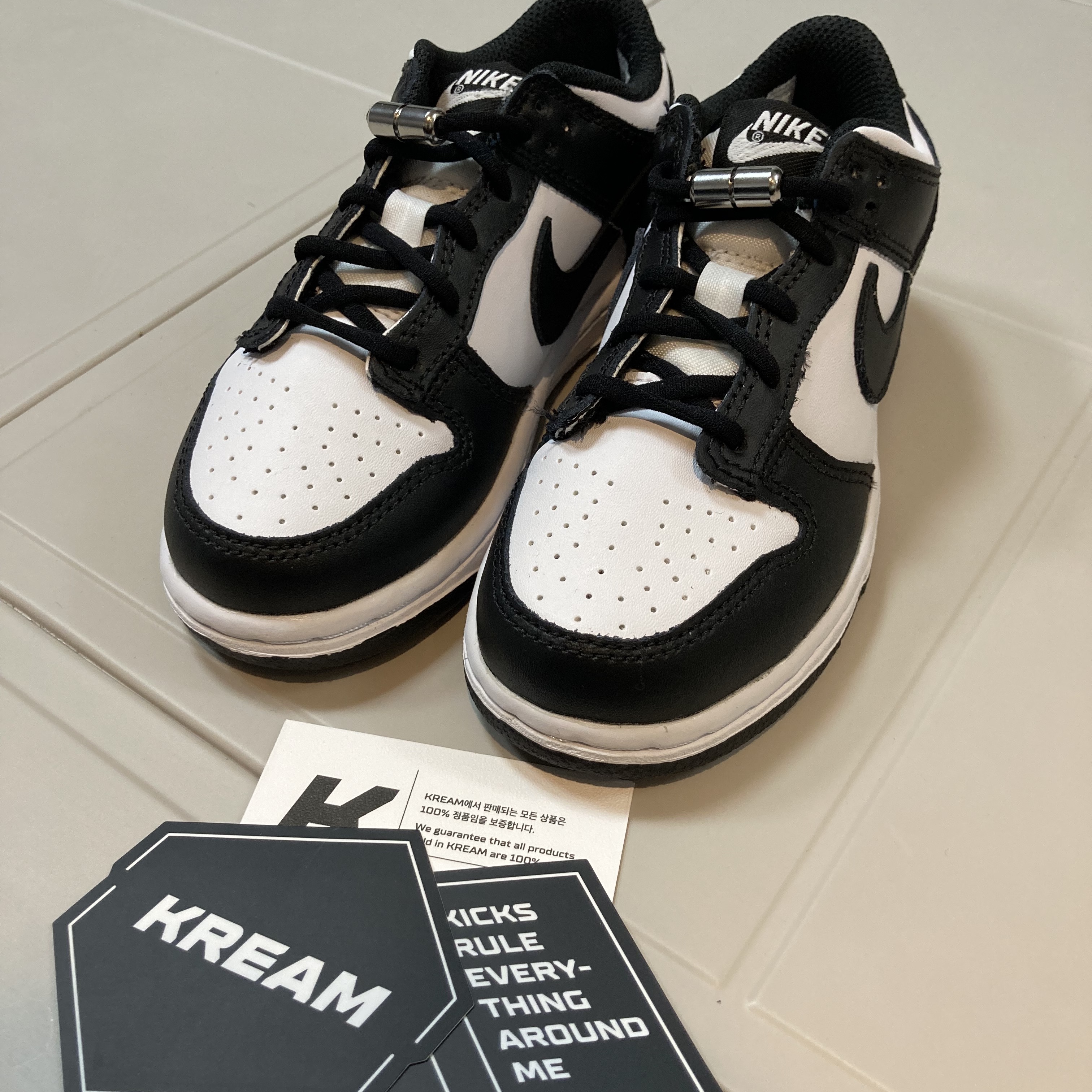 (PS) Nike Dunk Low Black, (PS) Jordan 1 Retro High OG Pollen 착용 스타일 - 1
