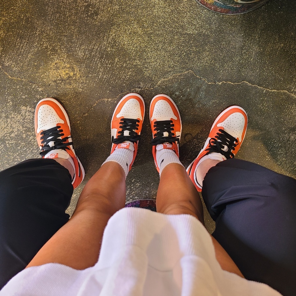 Jordan 1 Low OG Starfish, (W) Jordan 1 Low OG Starfish 착용 스타일