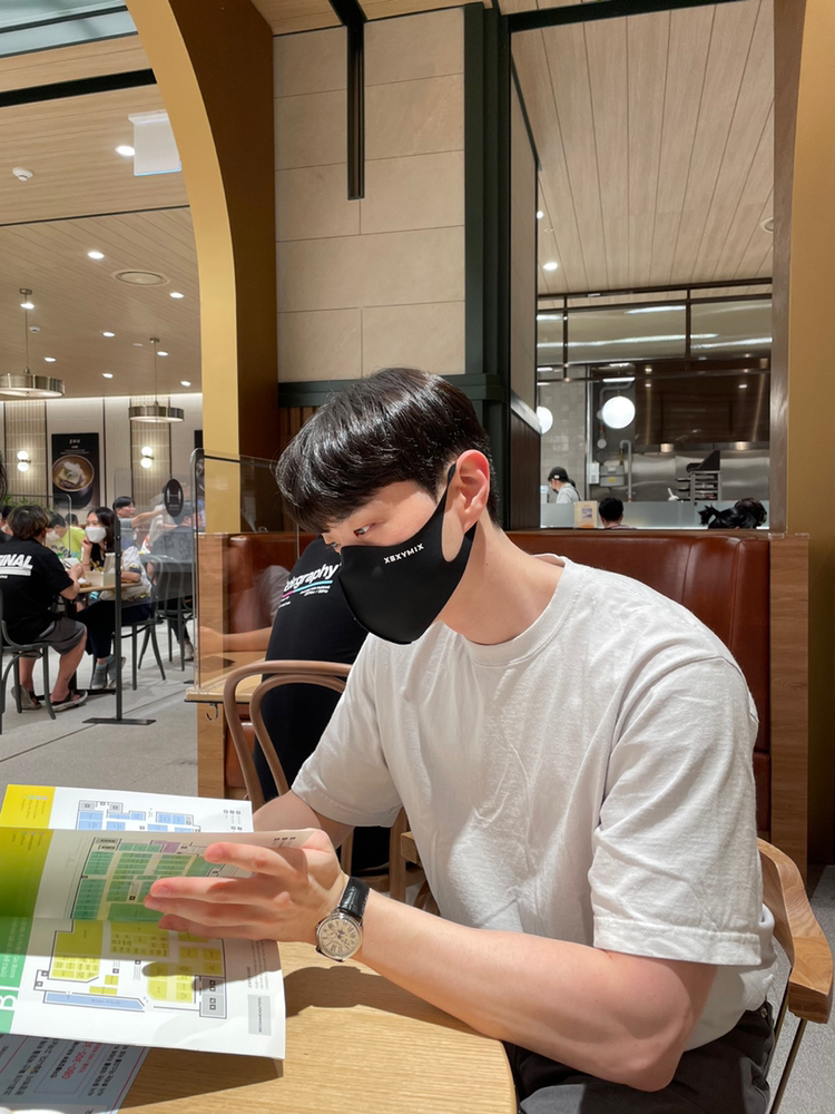 KREAM 프로필 이미지