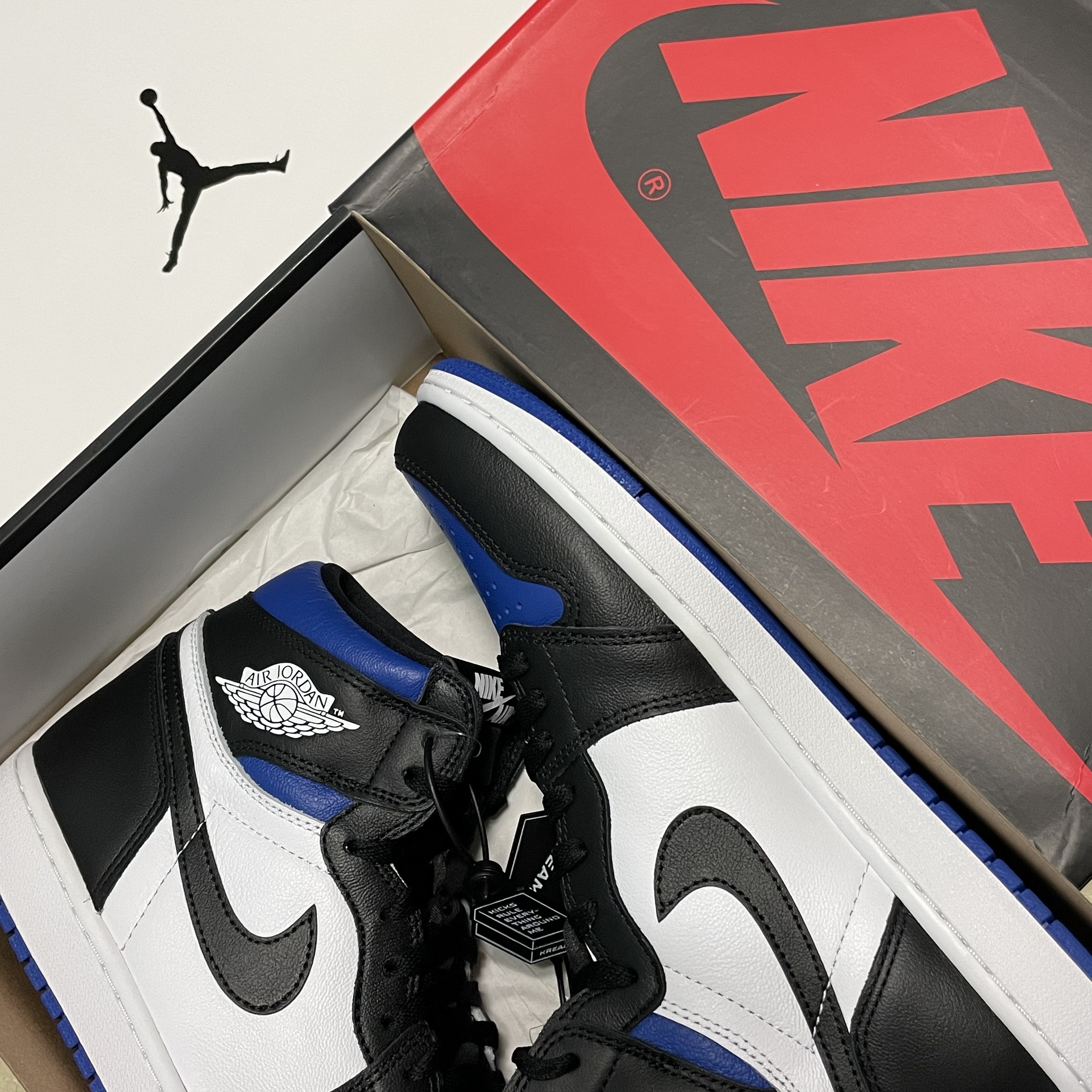 Jordan 1 Retro High OG Royal Toe 착용 스타일