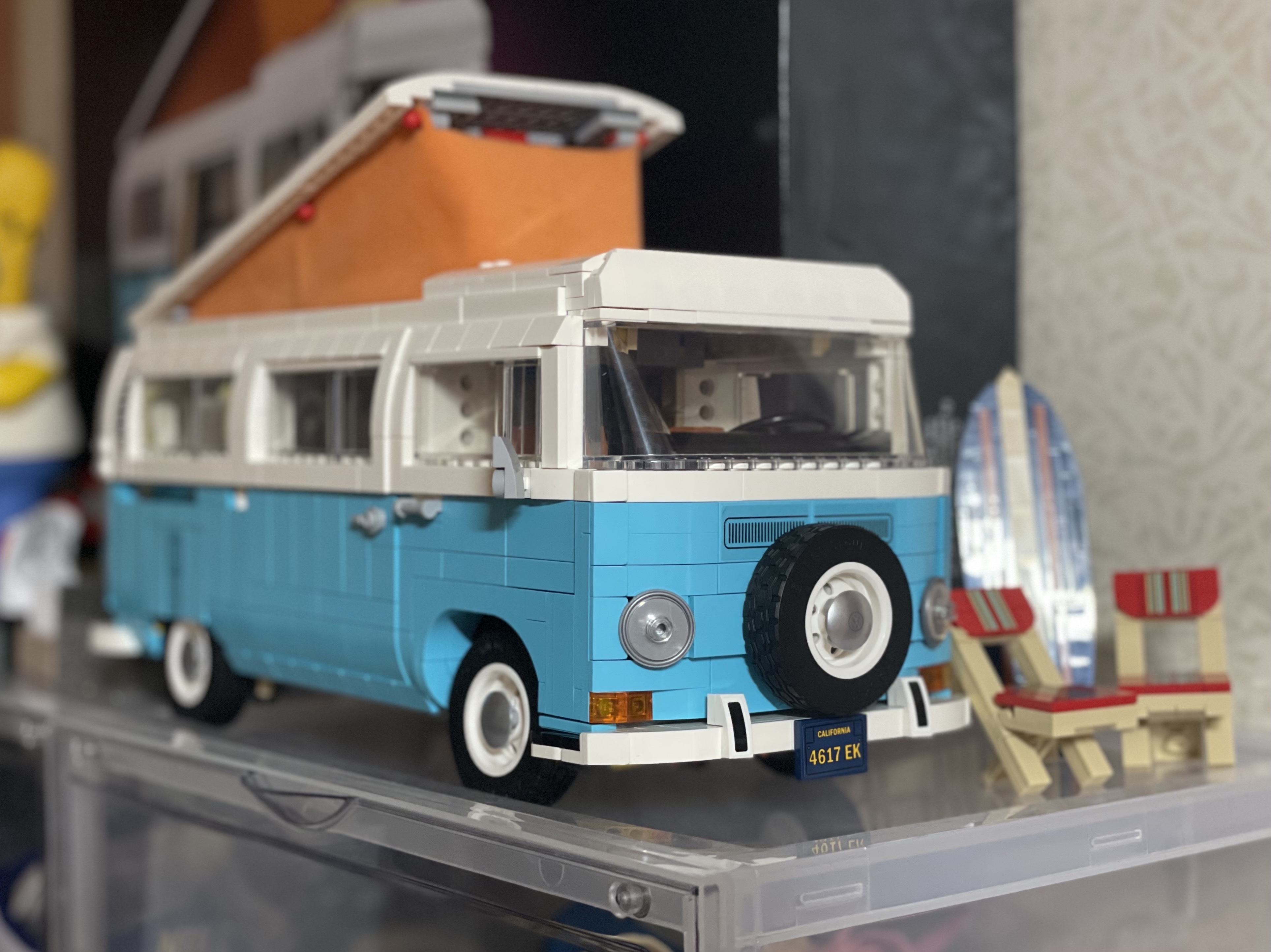 Lego Volkswagen T2 Camper Van 착용 스타일