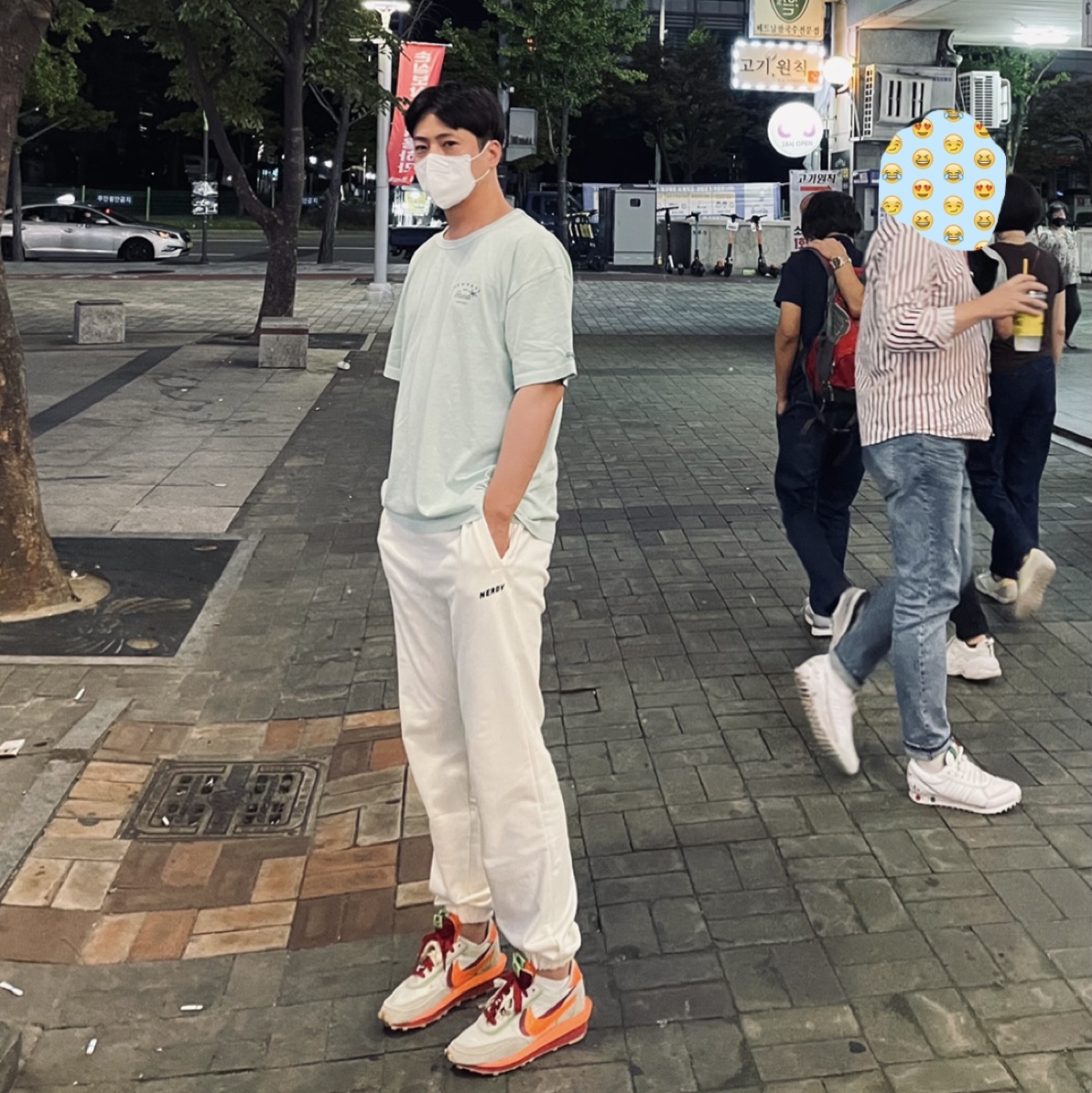 Nike x Sacai x Clot LDWaffle Orange Blaze 착용 스타일 - 1