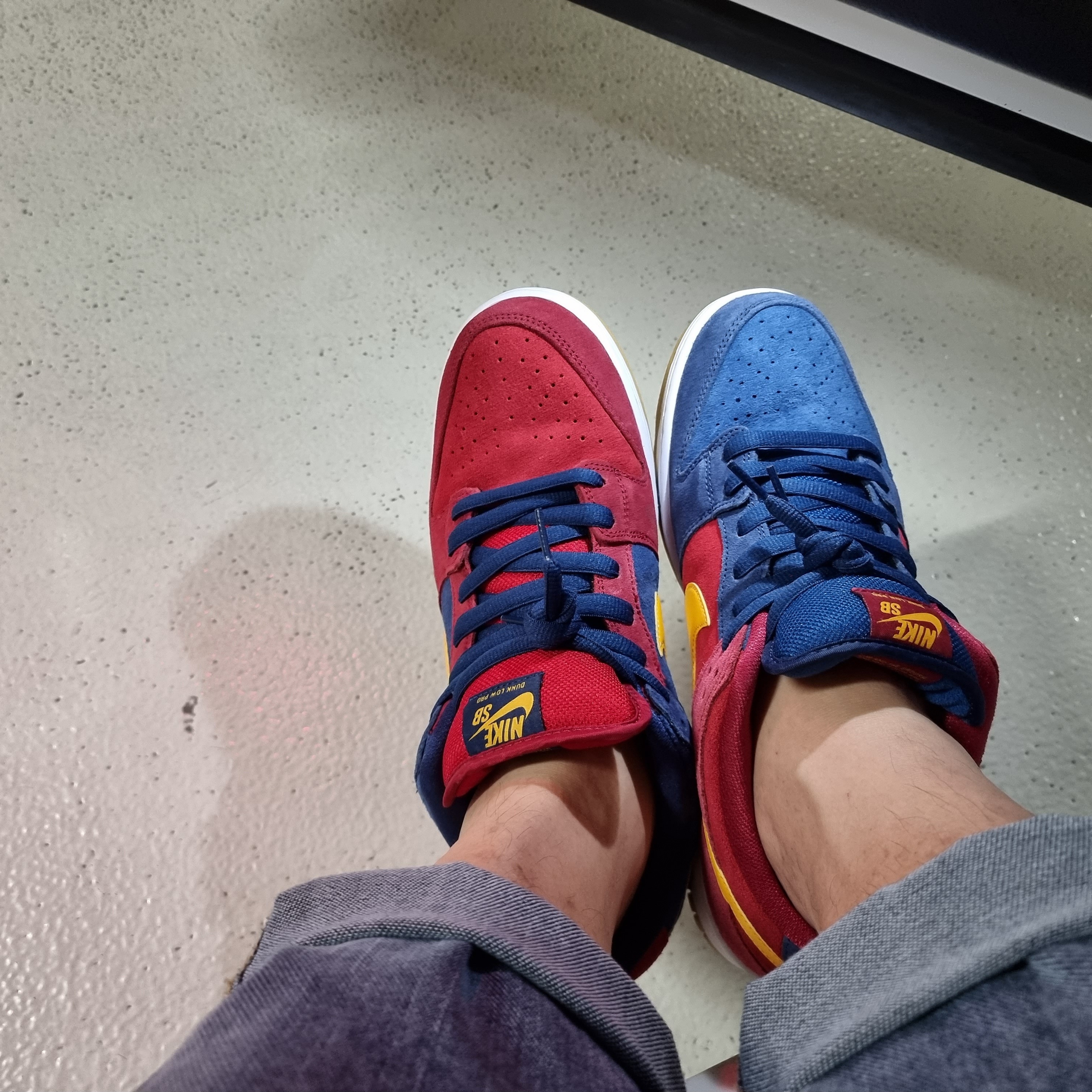 Nike SB Dunk Low Pro Premium Barcelona 착용 스타일 - 4