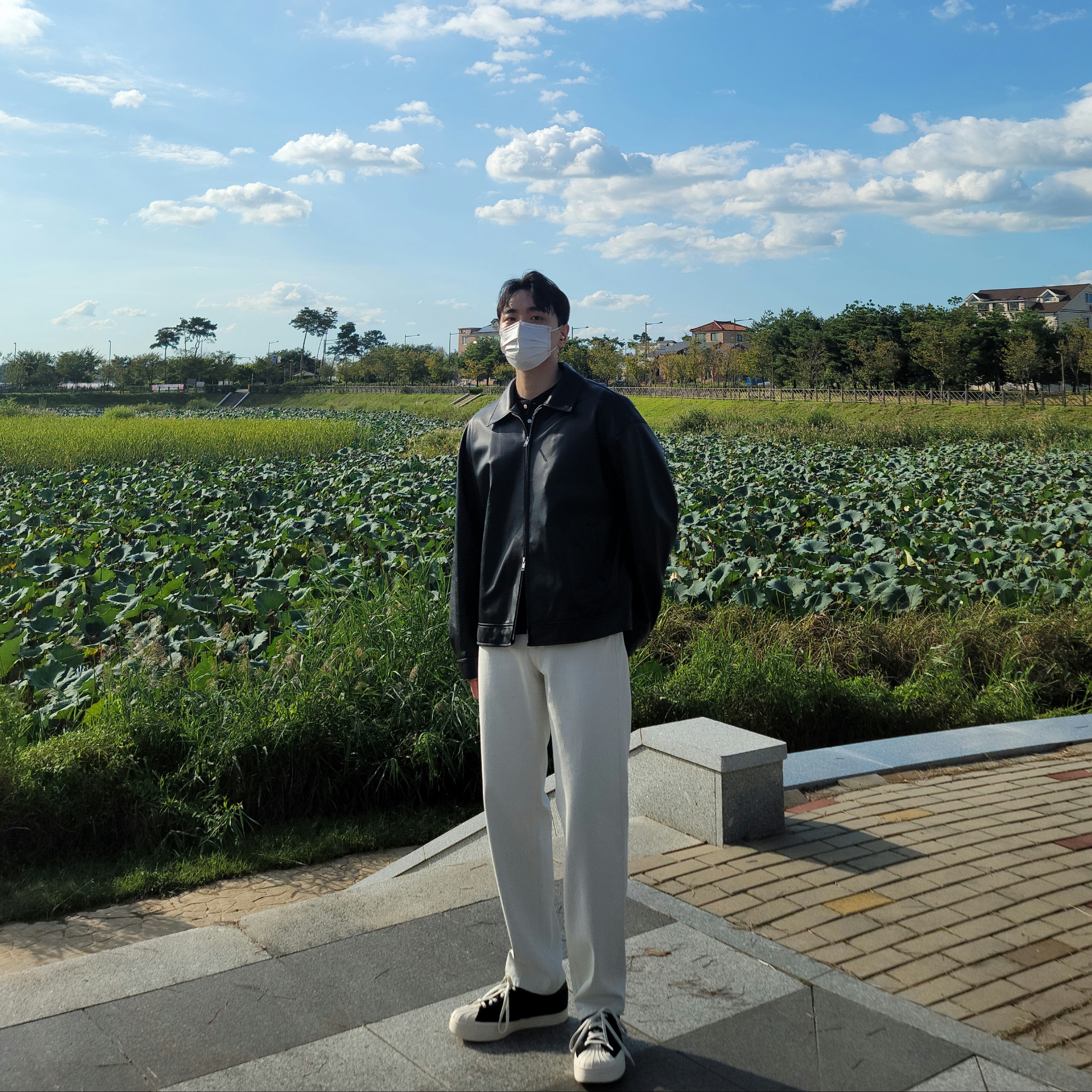 Y-3 Yohji Star Black 착용 스타일