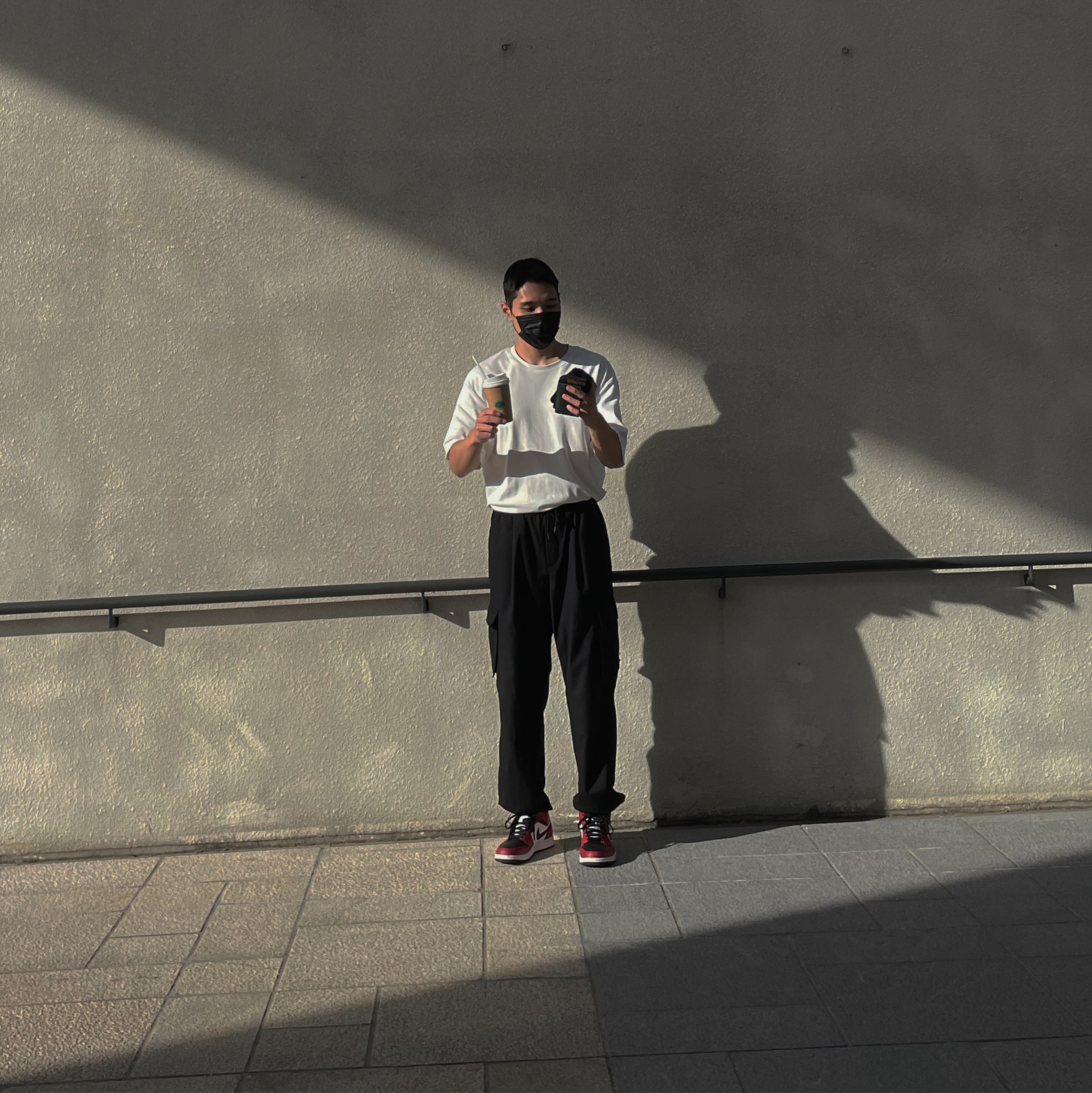 Jordan 1 Mid Chicago Black Toe 착용 스타일 - 2