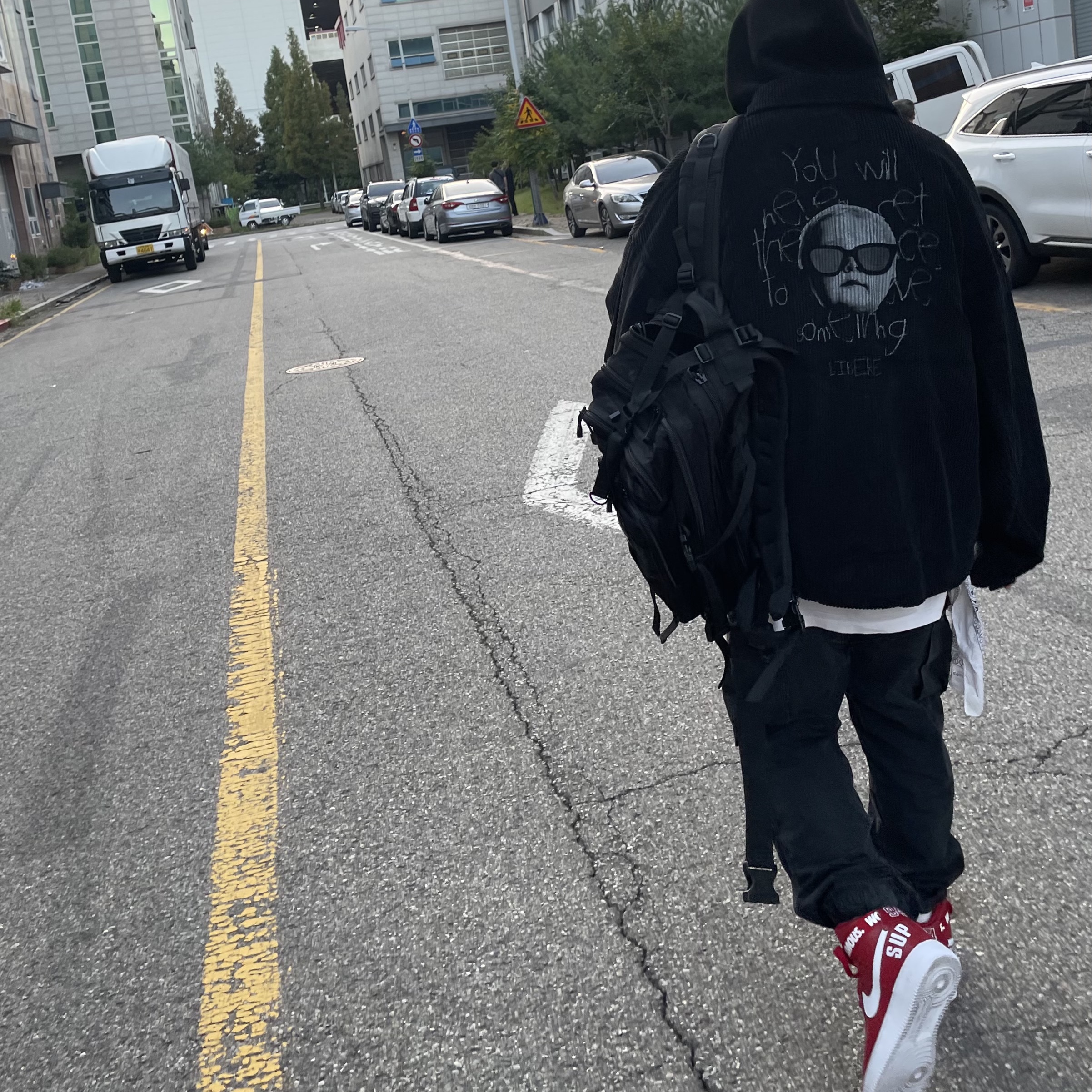 Nike x Supreme Air Force 1 High World Famous Red 착용 스타일 - 2