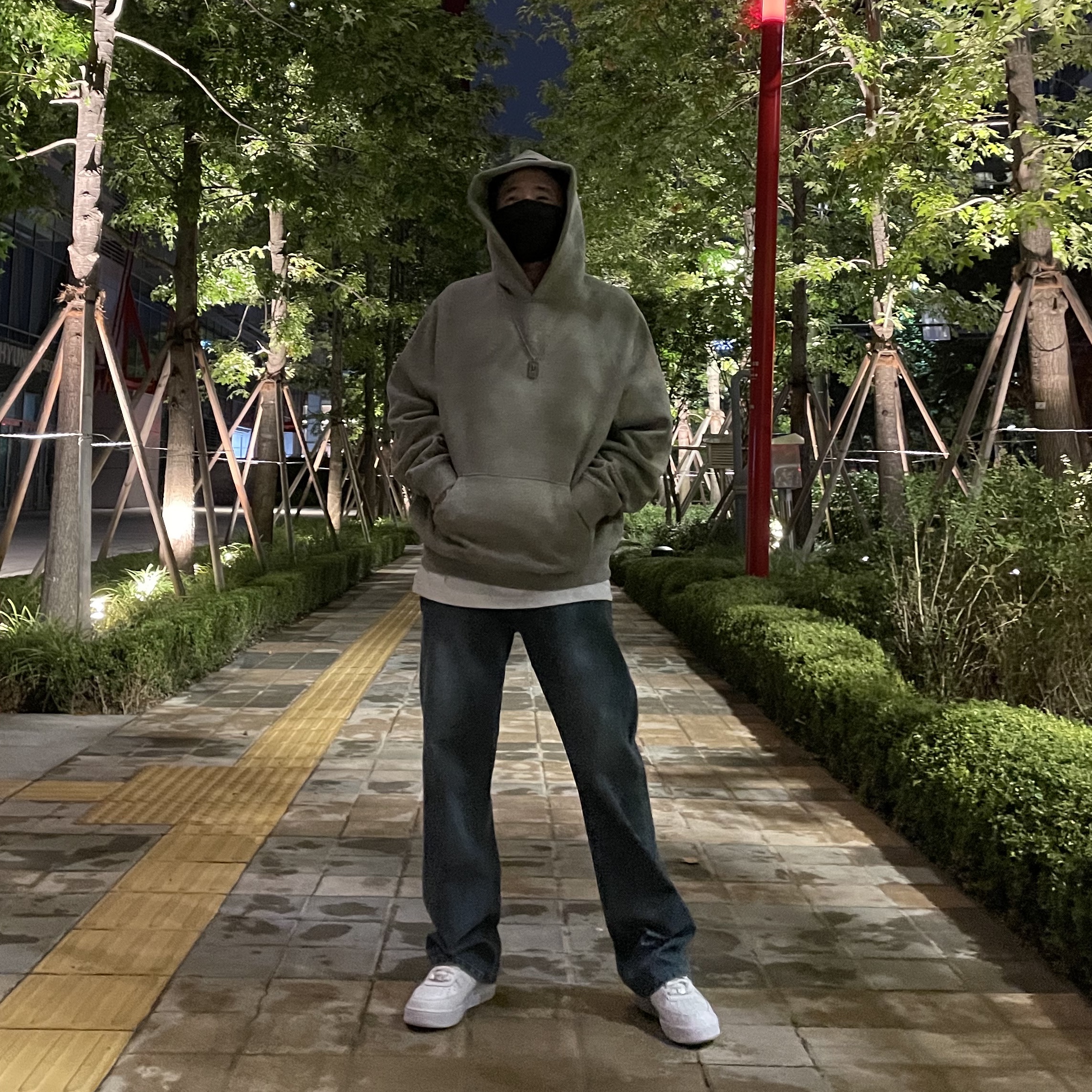 Essentials Pull-Over Hoodie Moss - 21SS, Nike Air Force 1 '07 Low White 착용 스타일 - 2