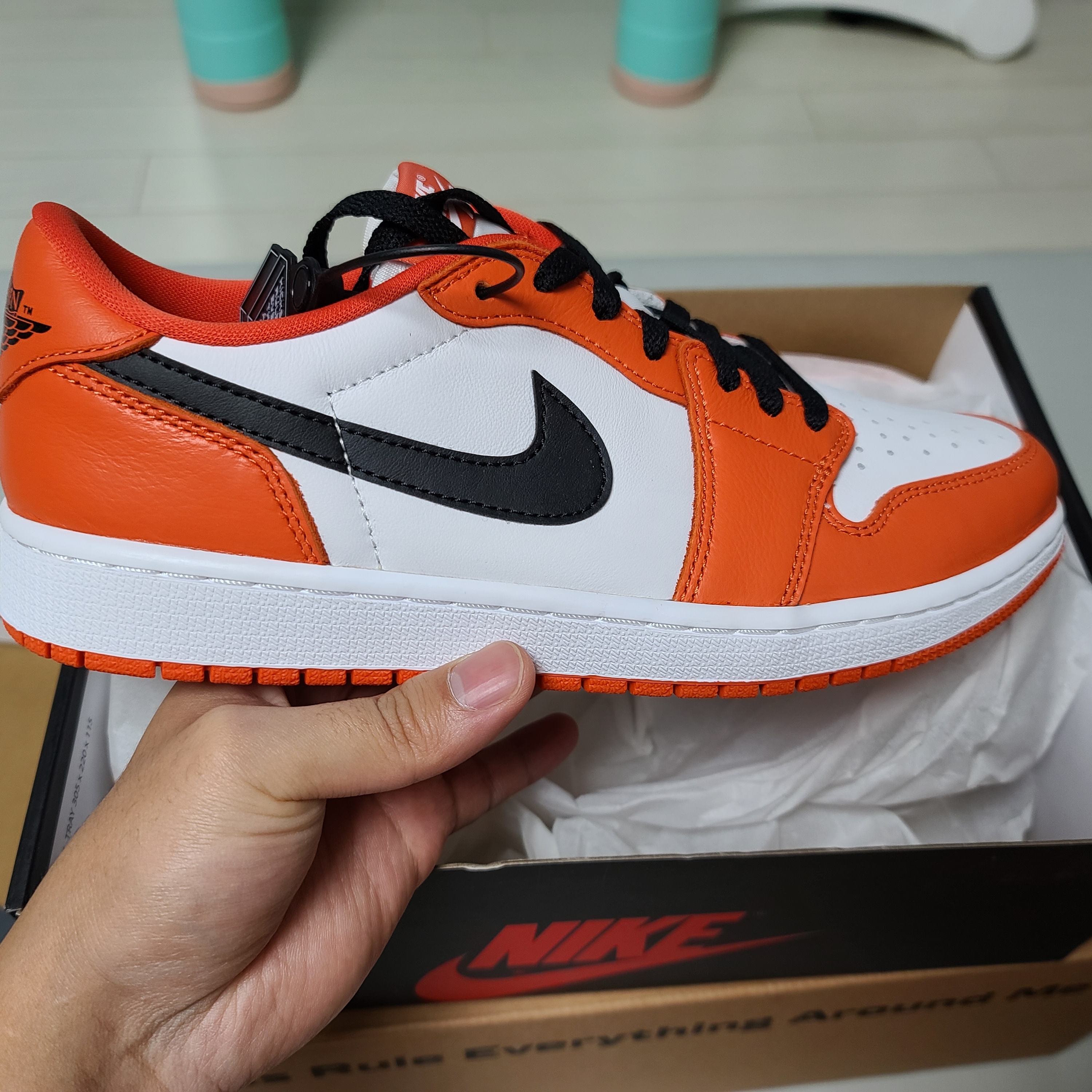 Jordan 1 Low OG Starfish 착용 스타일 - 5