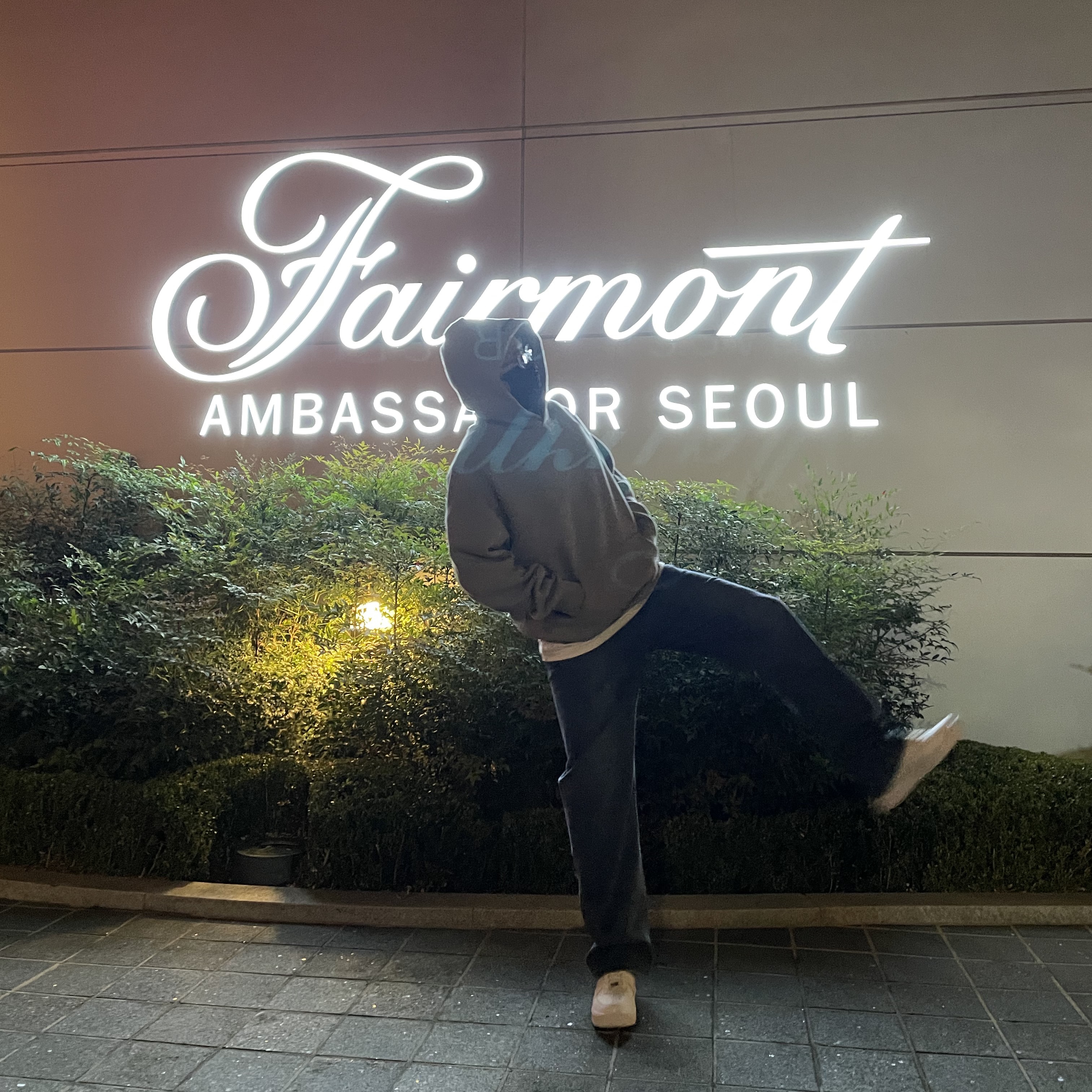 Essentials Pull-Over Hoodie Moss - 21SS, Nike Air Force 1 '07 Low White 착용 스타일 - 4