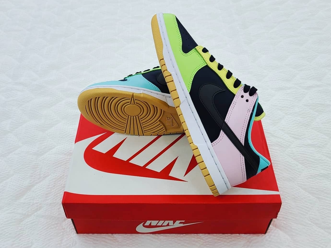 Nike Dunk Low SE Free.99 Black 착용 스타일 - 4