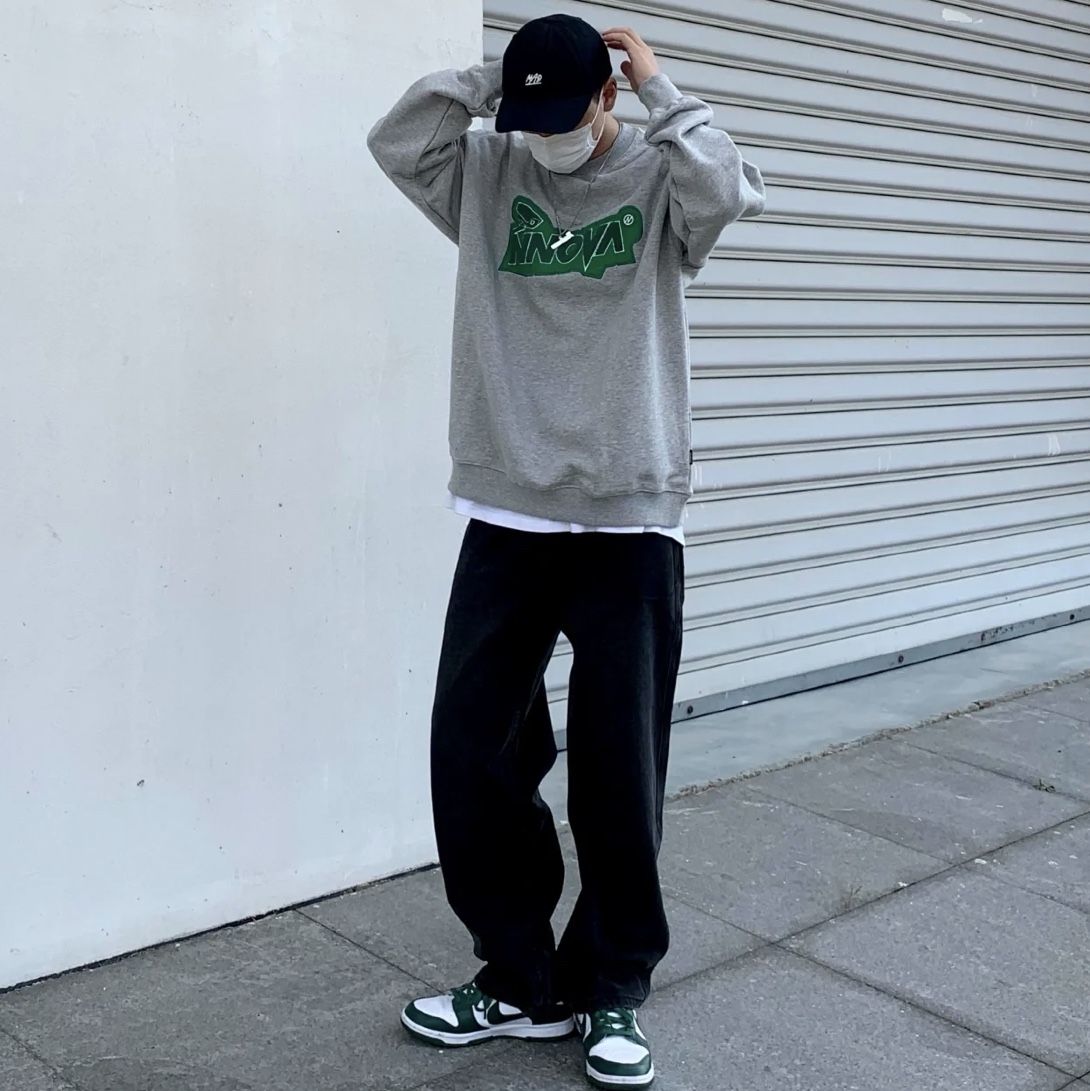 Nike Dunk Low Retro Varsity Green 착용 스타일