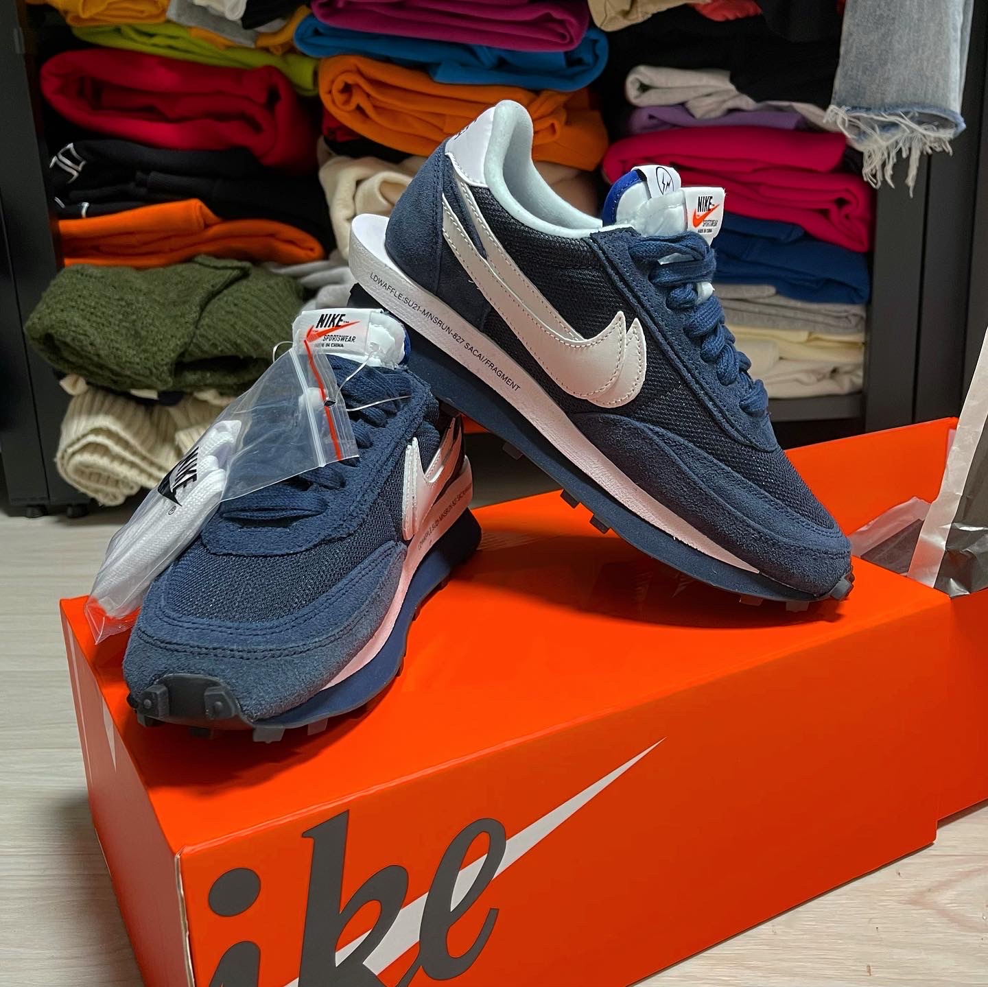 Nike x Sacai x Fragment LDWaffle Blackened Blue 착용 스타일 - 1