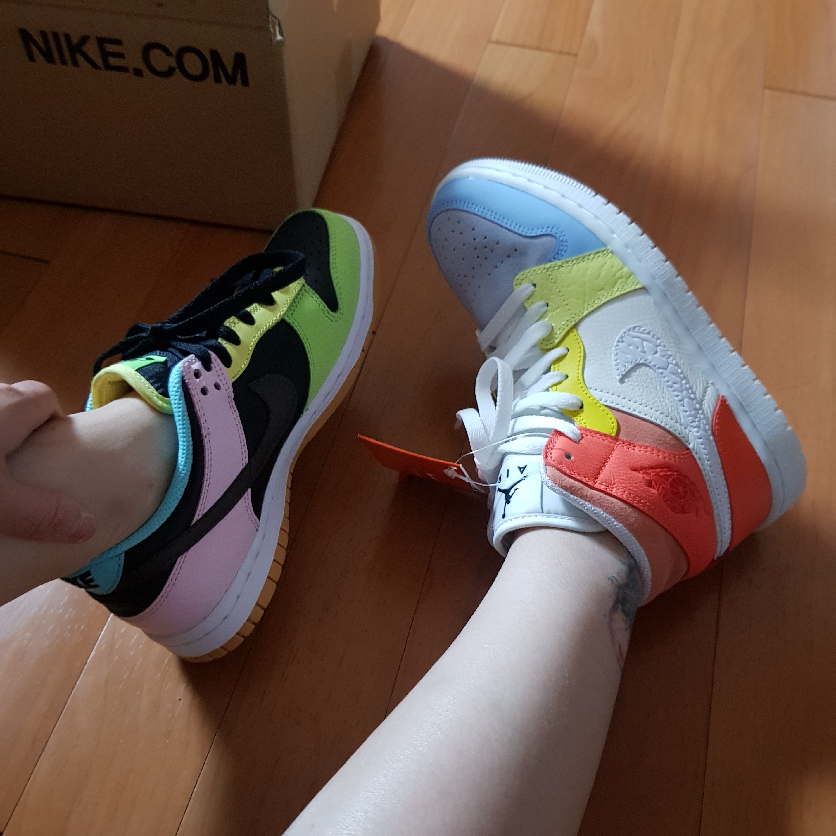 (GS) Nike Dunk Low SE Free.99 Black, (W) Jordan 1 Mid To My First Coach 착용 스타일