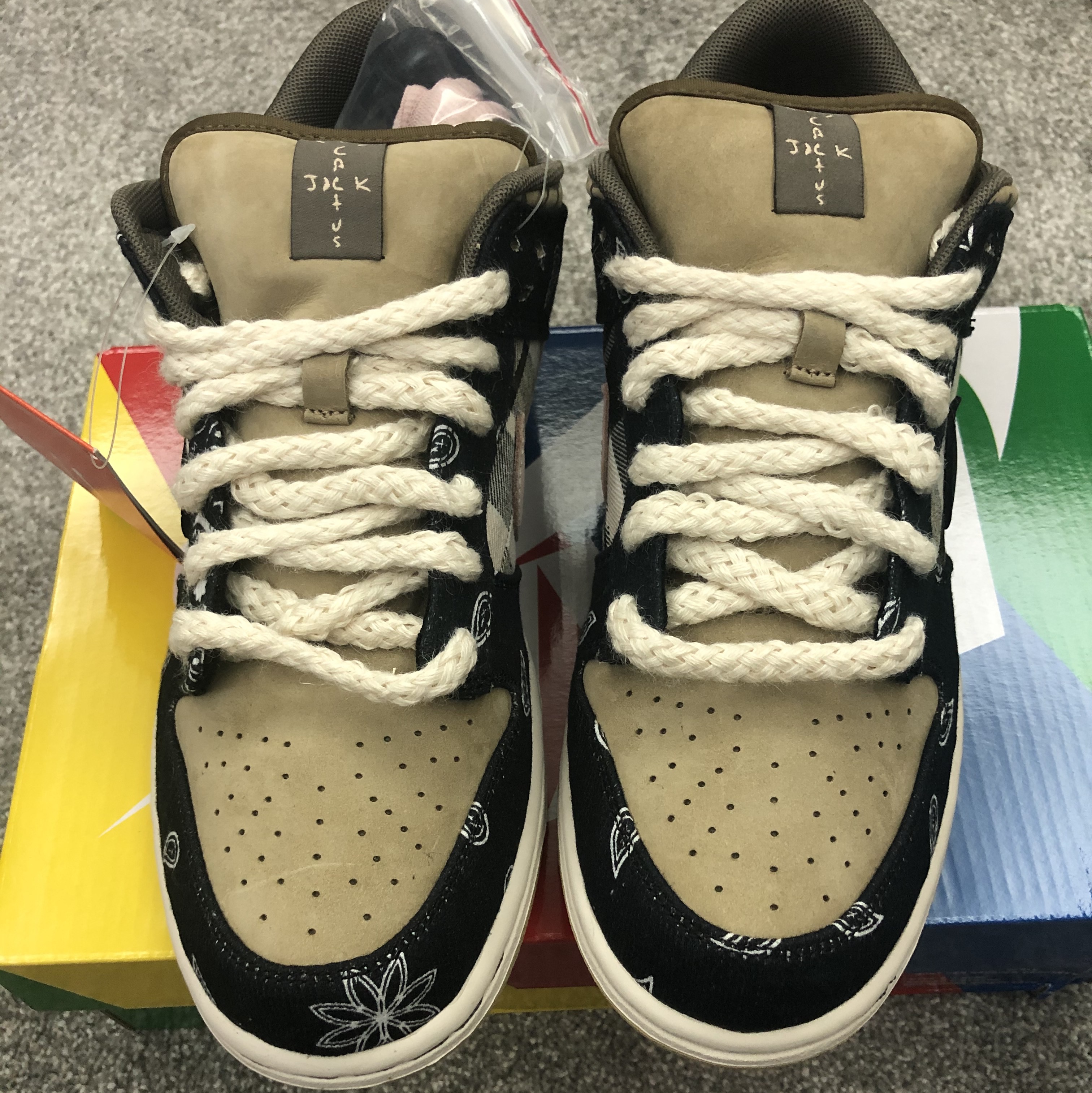 Nike x Travis Scott SB Dunk Low 착용 스타일